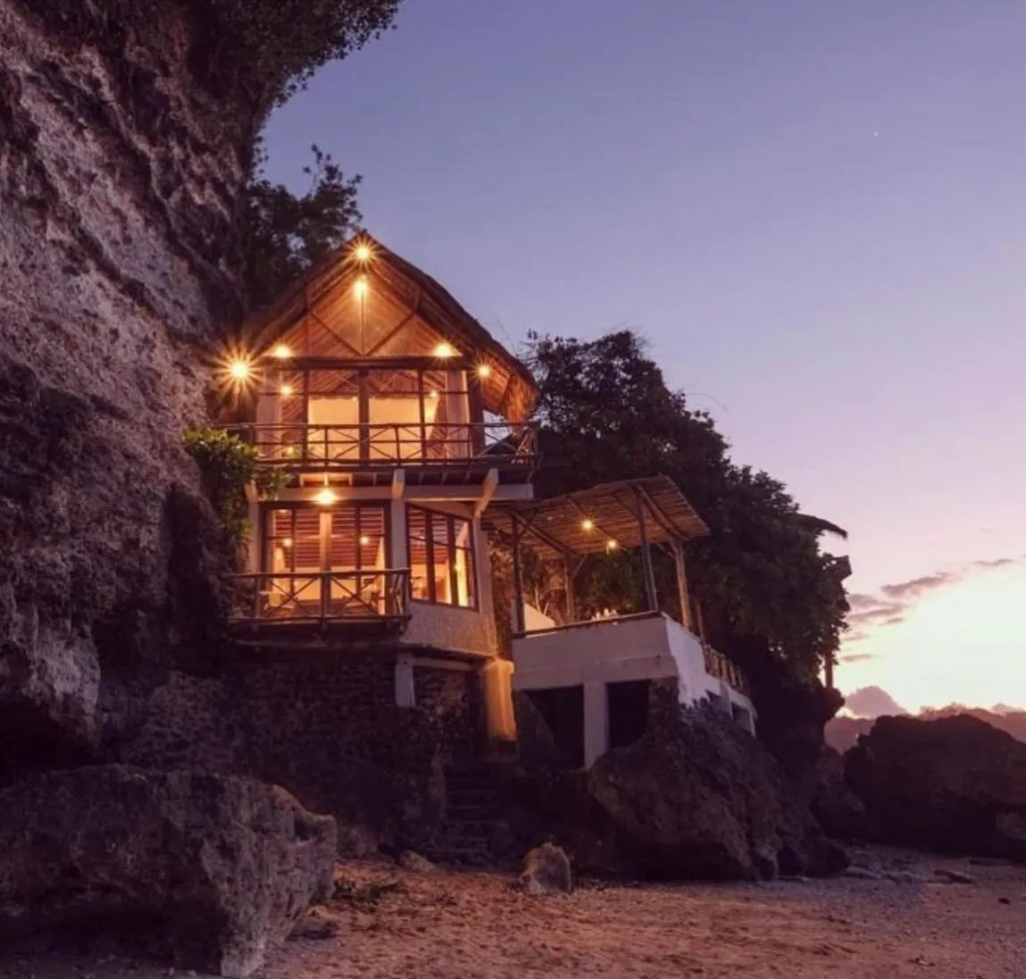 Property building in Uluwatu Surf Shack