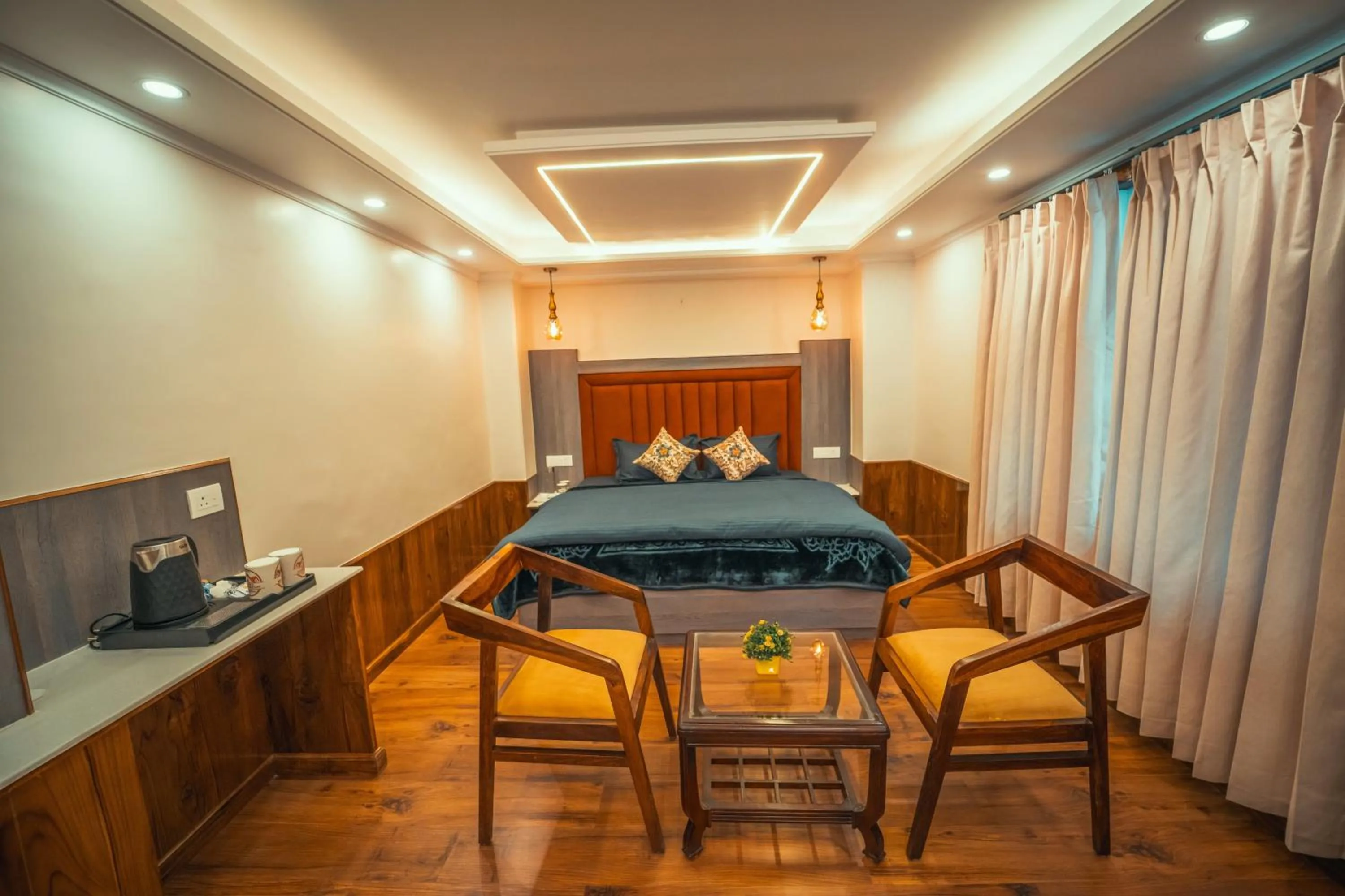 Seating area in Singhs BnB by Lazy Getaways