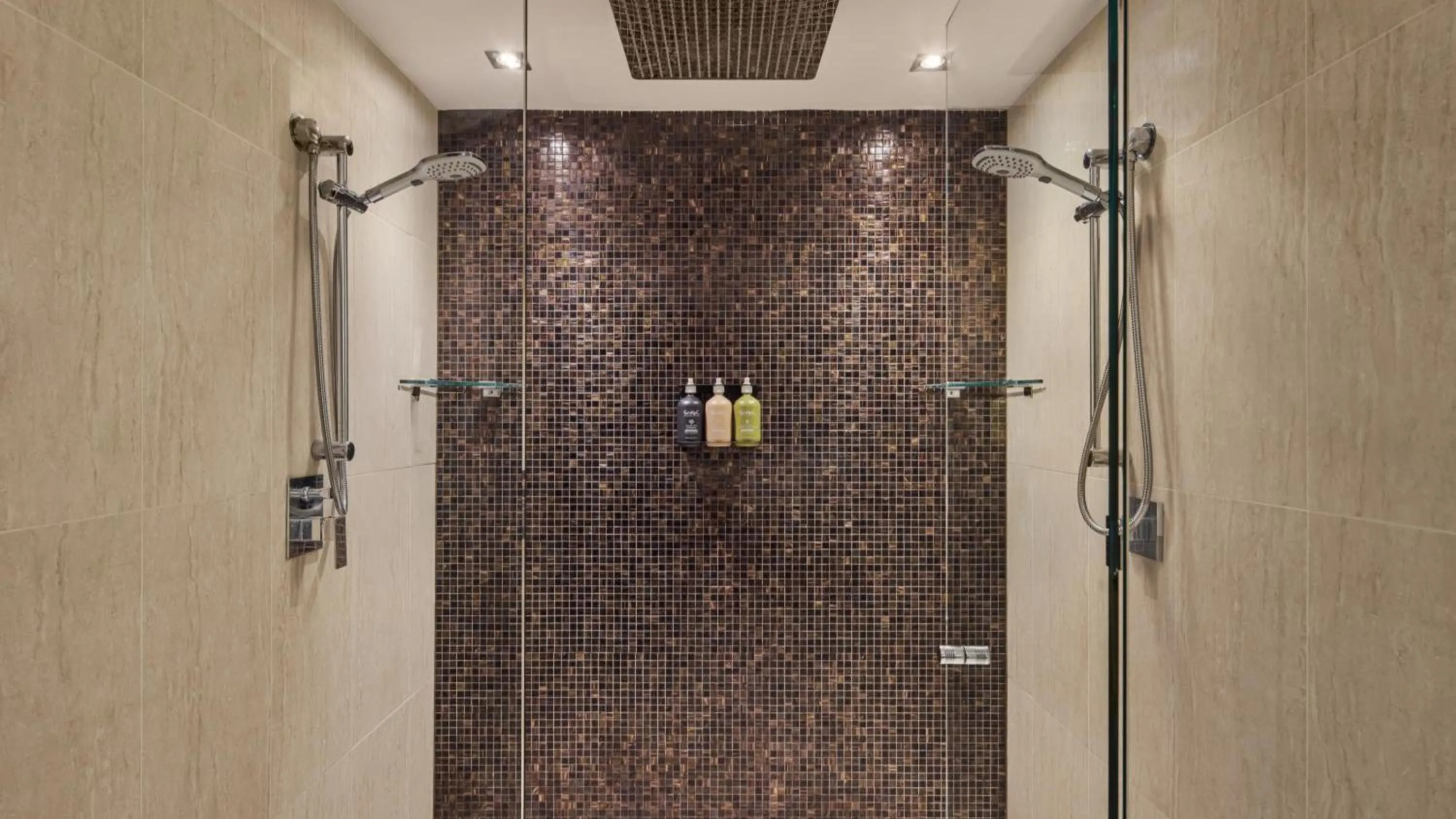 Shower in Holiday Inn Warwick Farm by IHG