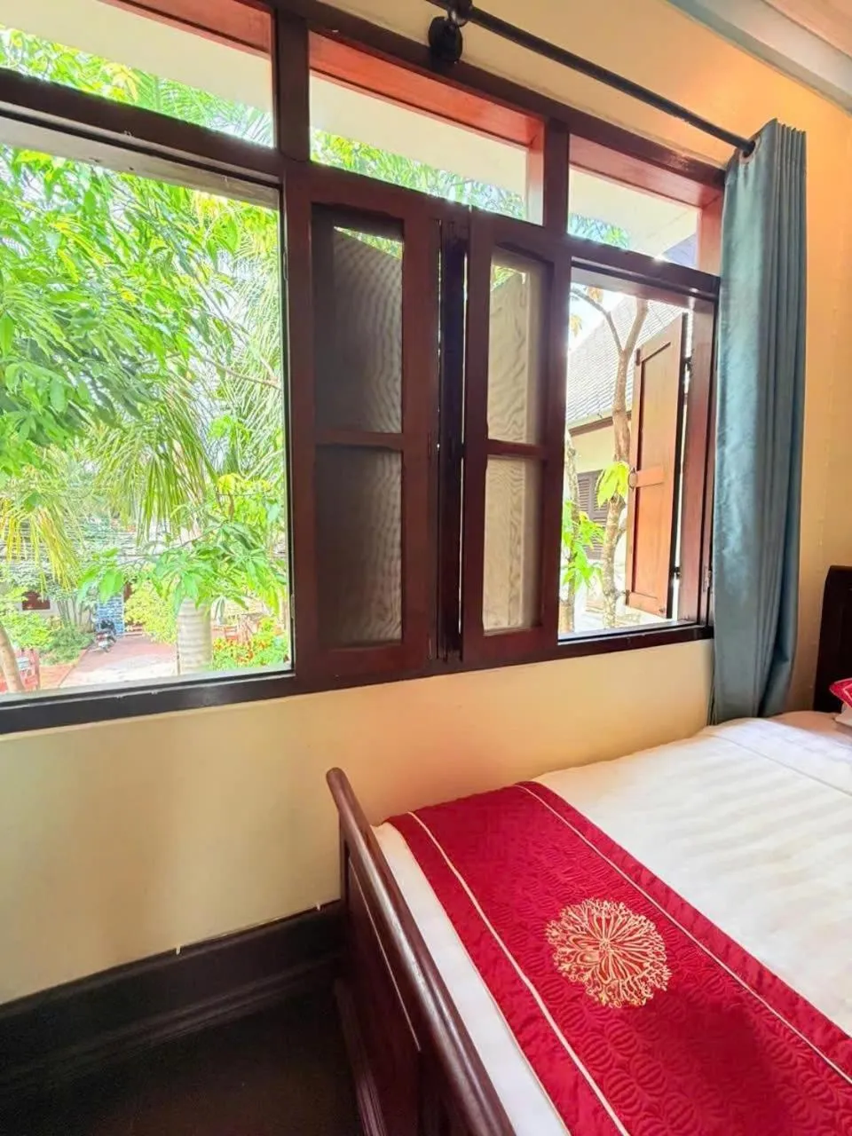View (from property/room), Bed in Luang Prabang Manichan Villa