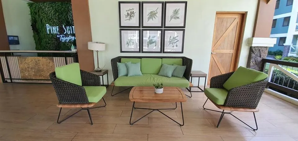 Summer10th Pinesuites Scandi Minimalist Deluxe