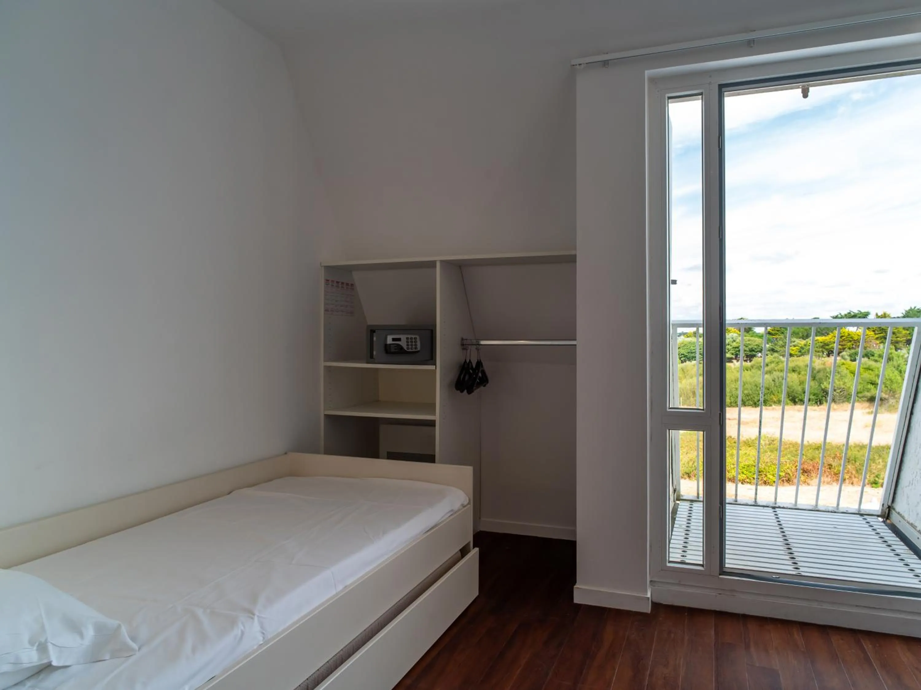 Bedroom, Bed in Vacancéole - Sud Océan