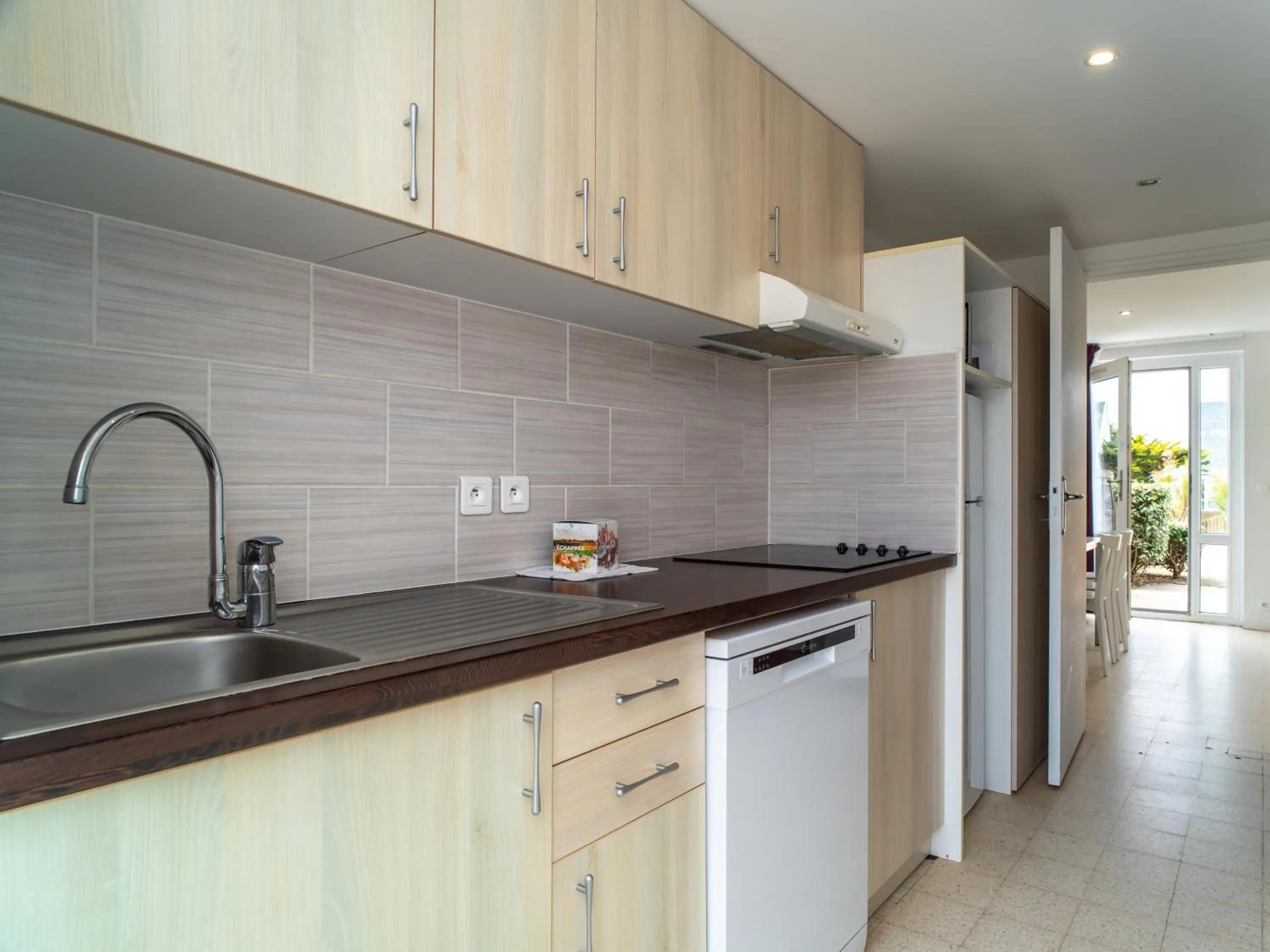 kitchen in Vacancéole - Sud Océan