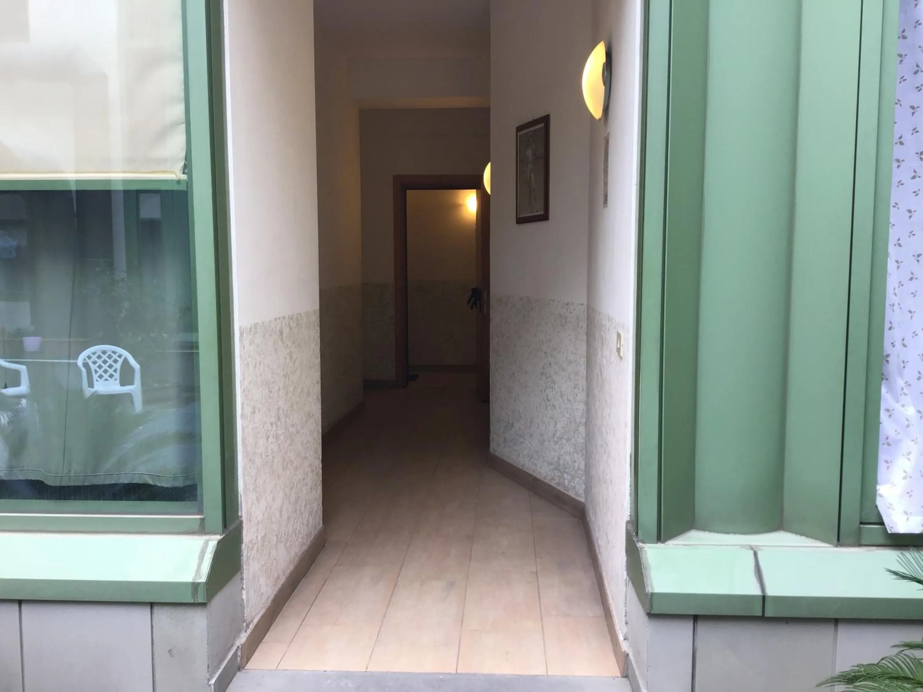 Random Studio at our choice located in Palazzo Rosselli 55