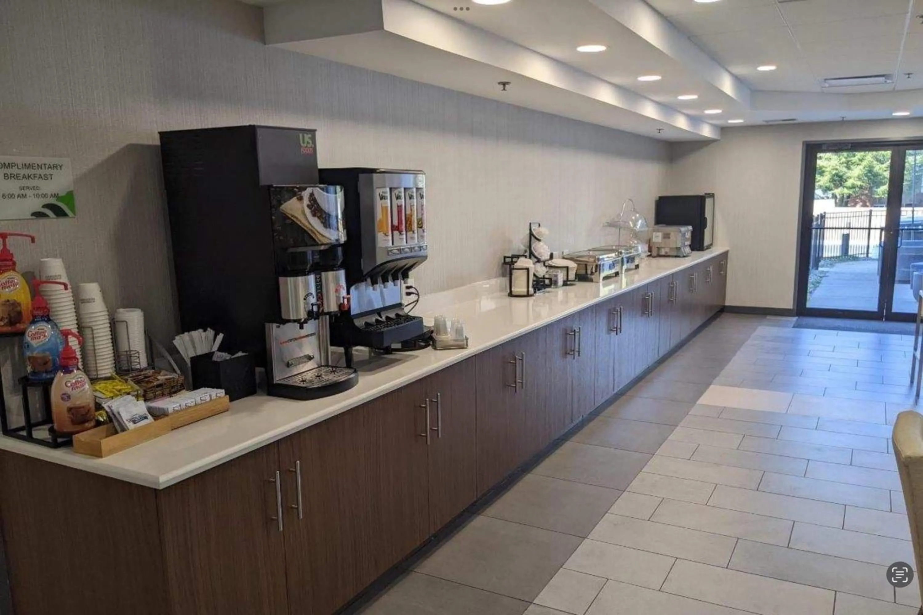 Property building in Wingate by Wyndham Parkersburg-Vienna