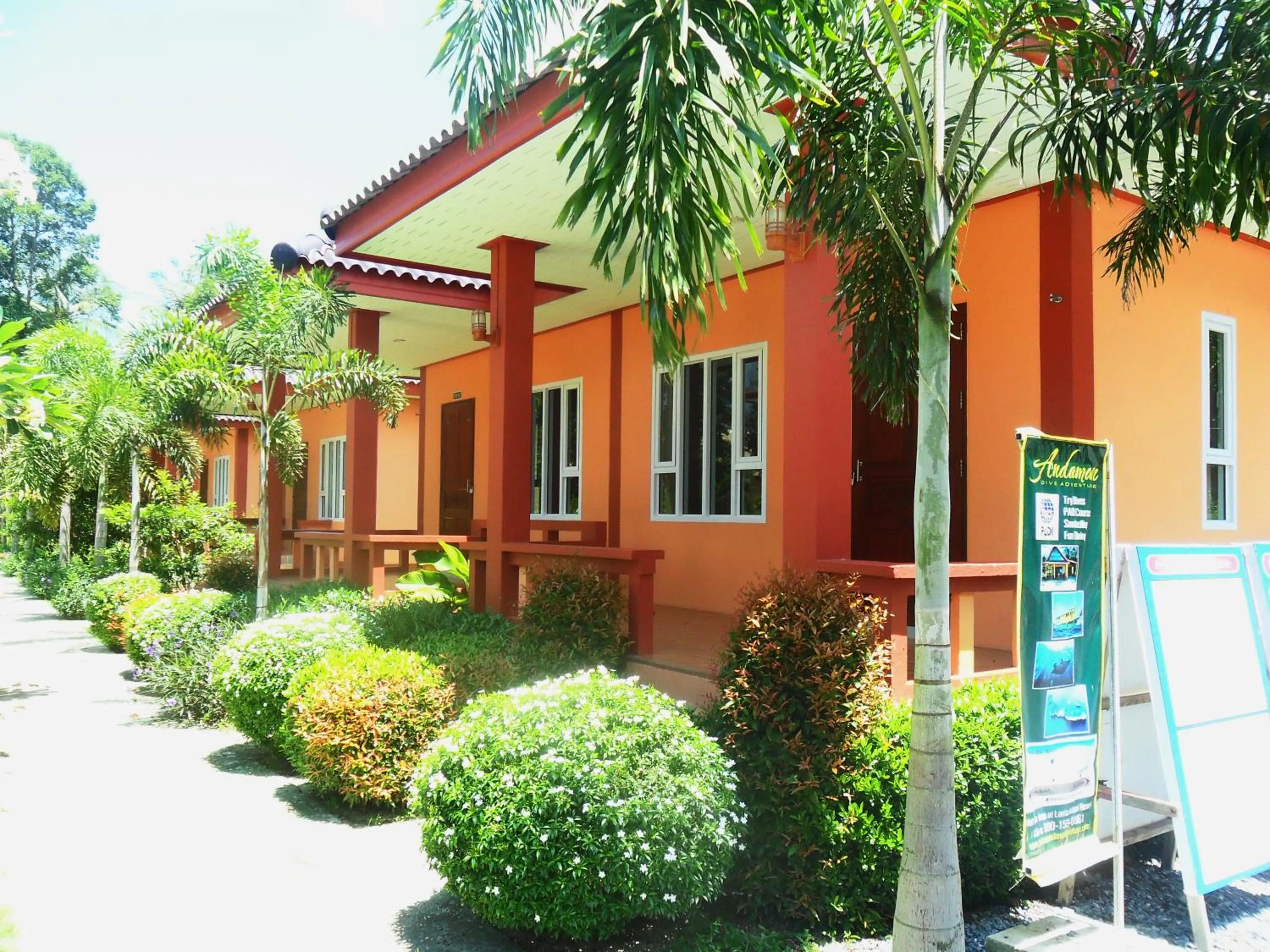 Property building in Peaceful Resort , Long Beach - Koh Lanta