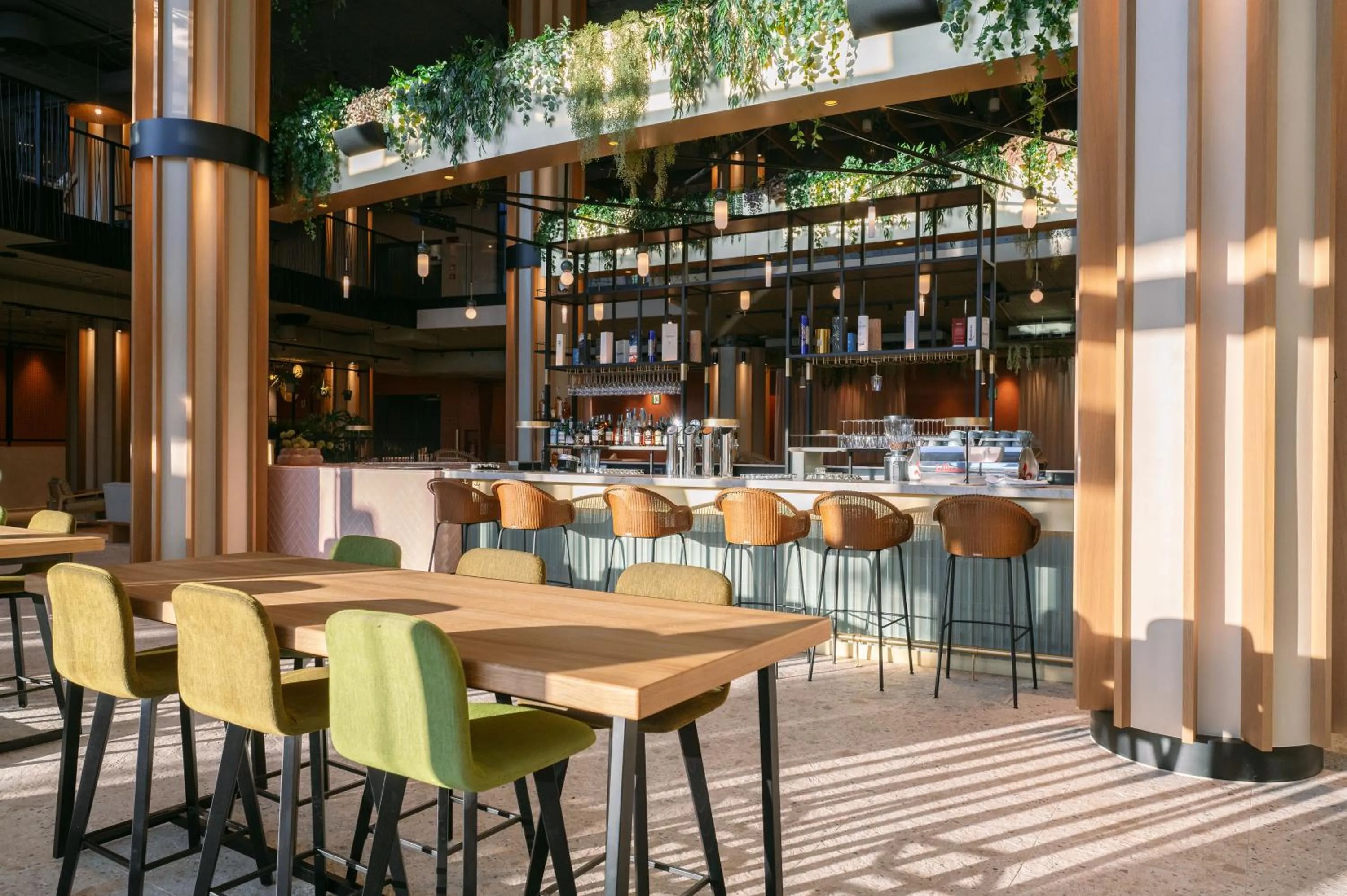 Lounge or bar in A-ROSA Gardasee