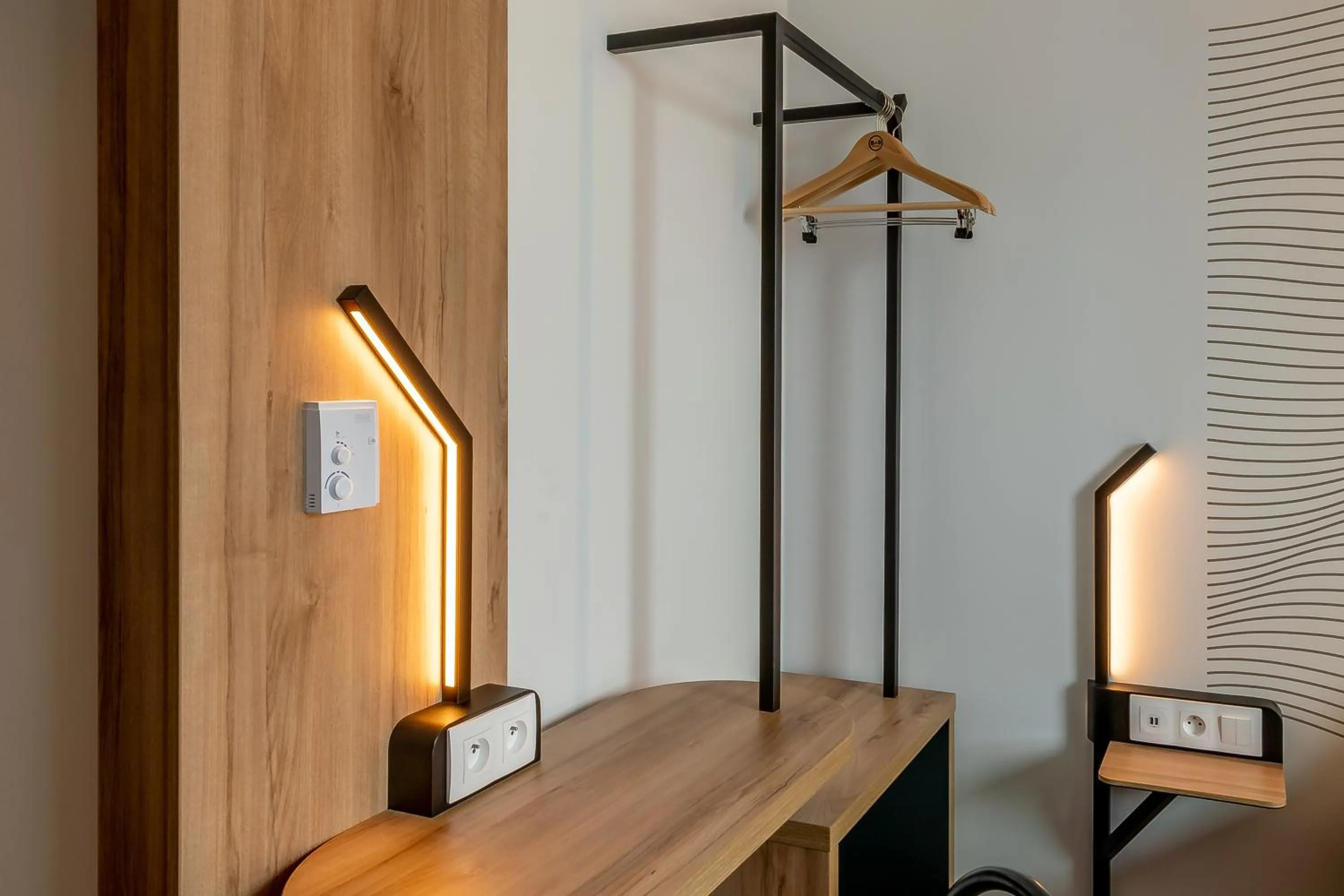 Bedroom in B&B HOTEL Bois d'Arcy Saint Quentin en Yvelines