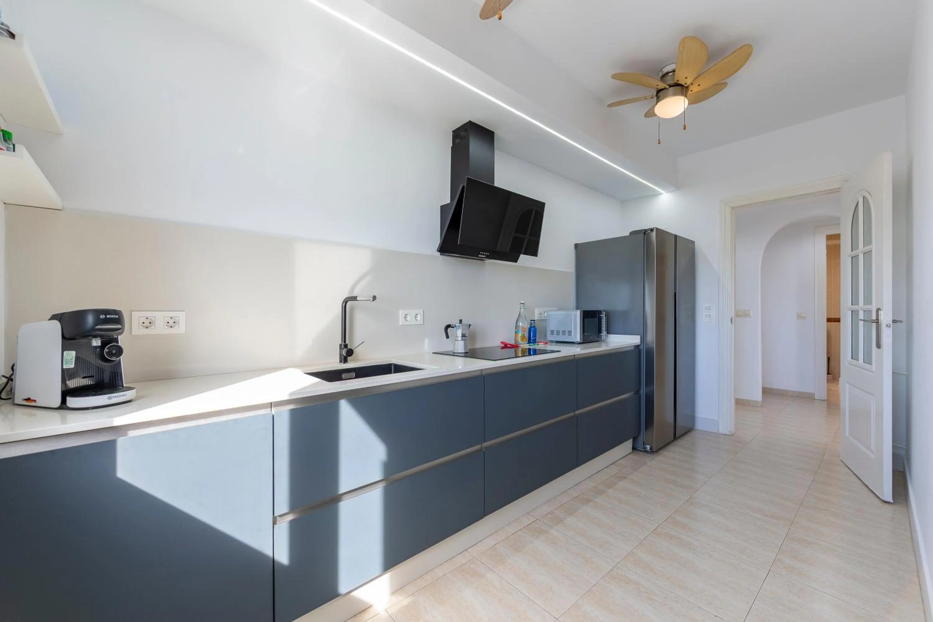 Kitchen or kitchenette in Zahories Córner Mojácar sea views