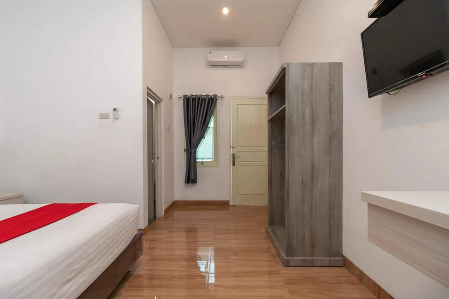 Bedroom, Bed in RedDoorz near Exit Tol Kotabaru ITERA Lampung