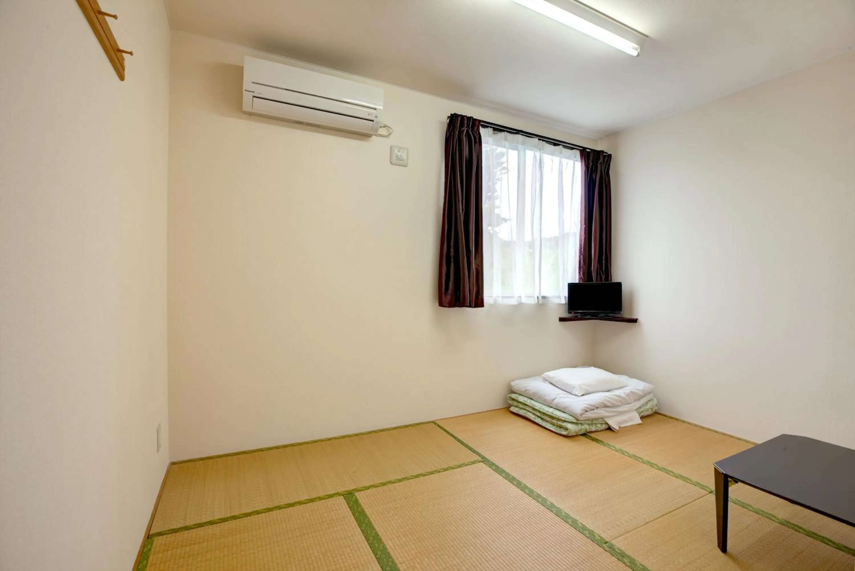 Photo of the whole room in Southern Village Okinawa