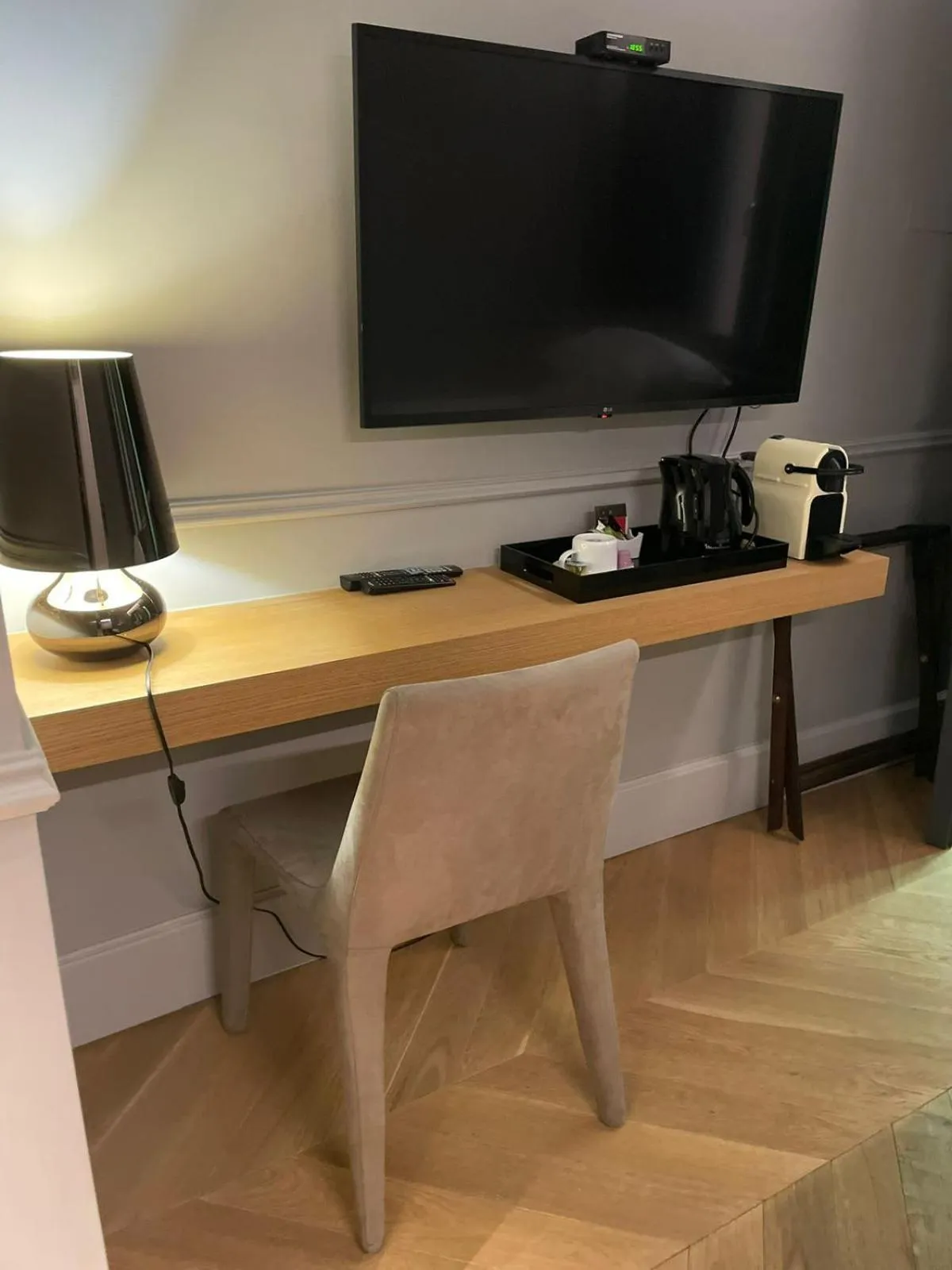 Coffee/tea facilities in Nikiou Suites Luxury Residence