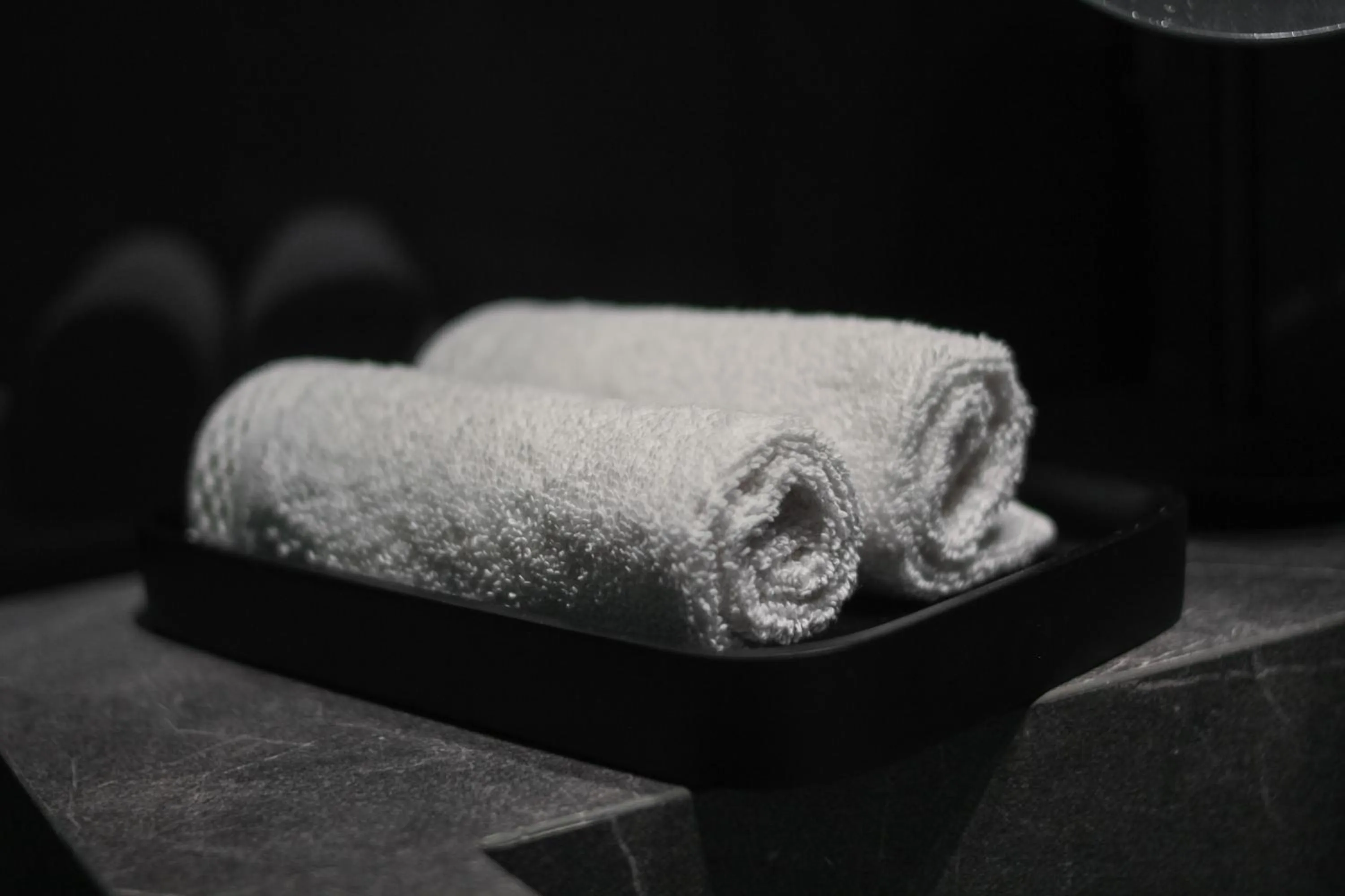 towels in Nikiou Suites Luxury Residence