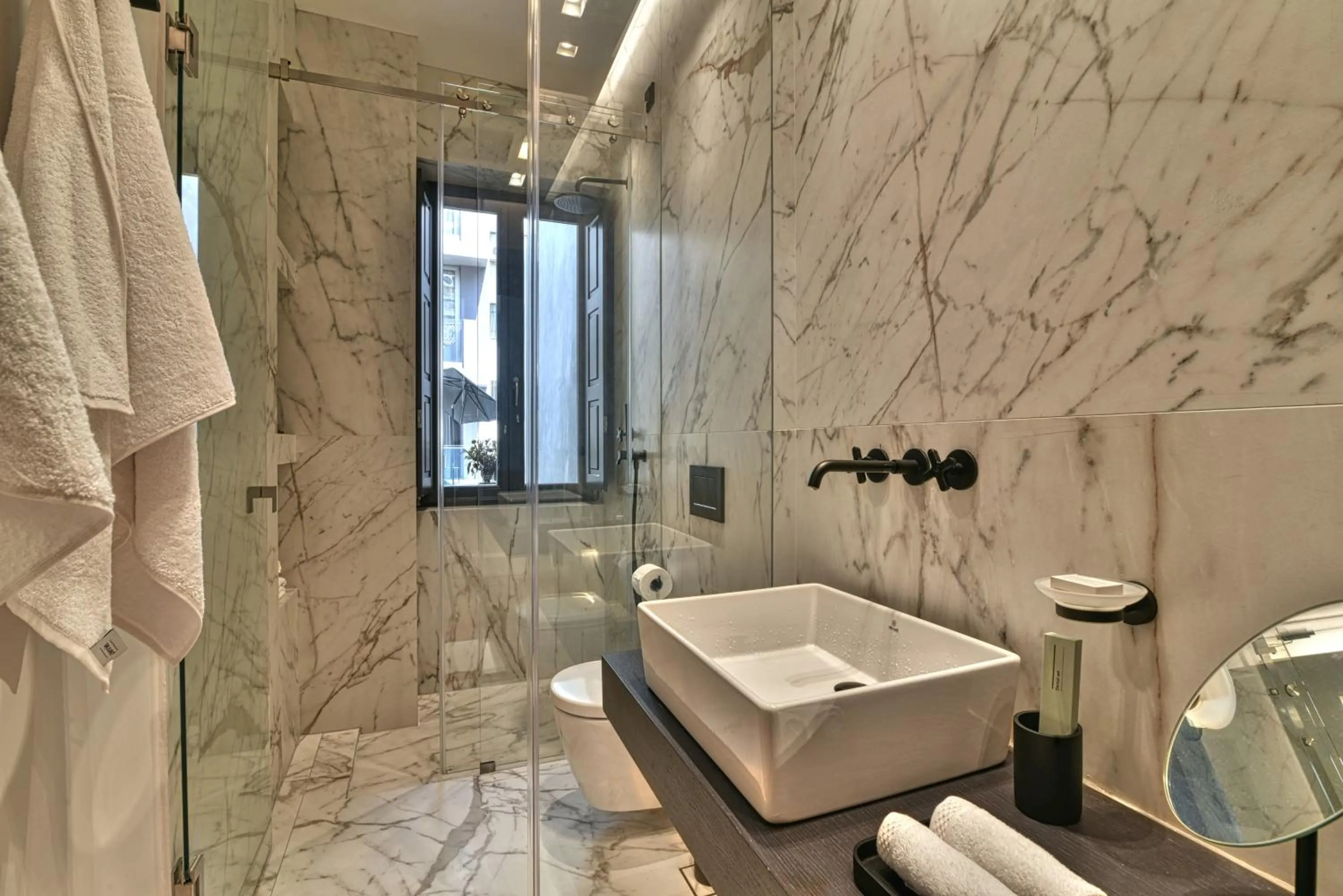 Sauna in Nikiou Suites Luxury Residence