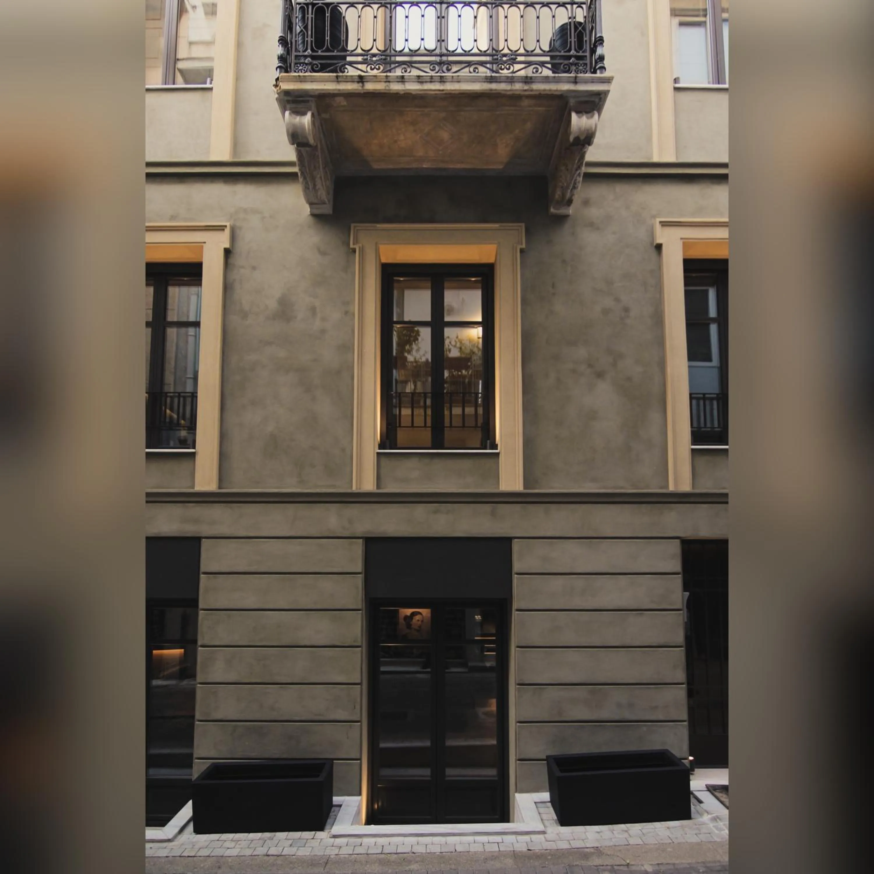 Property building in Nikiou Suites Luxury Residence