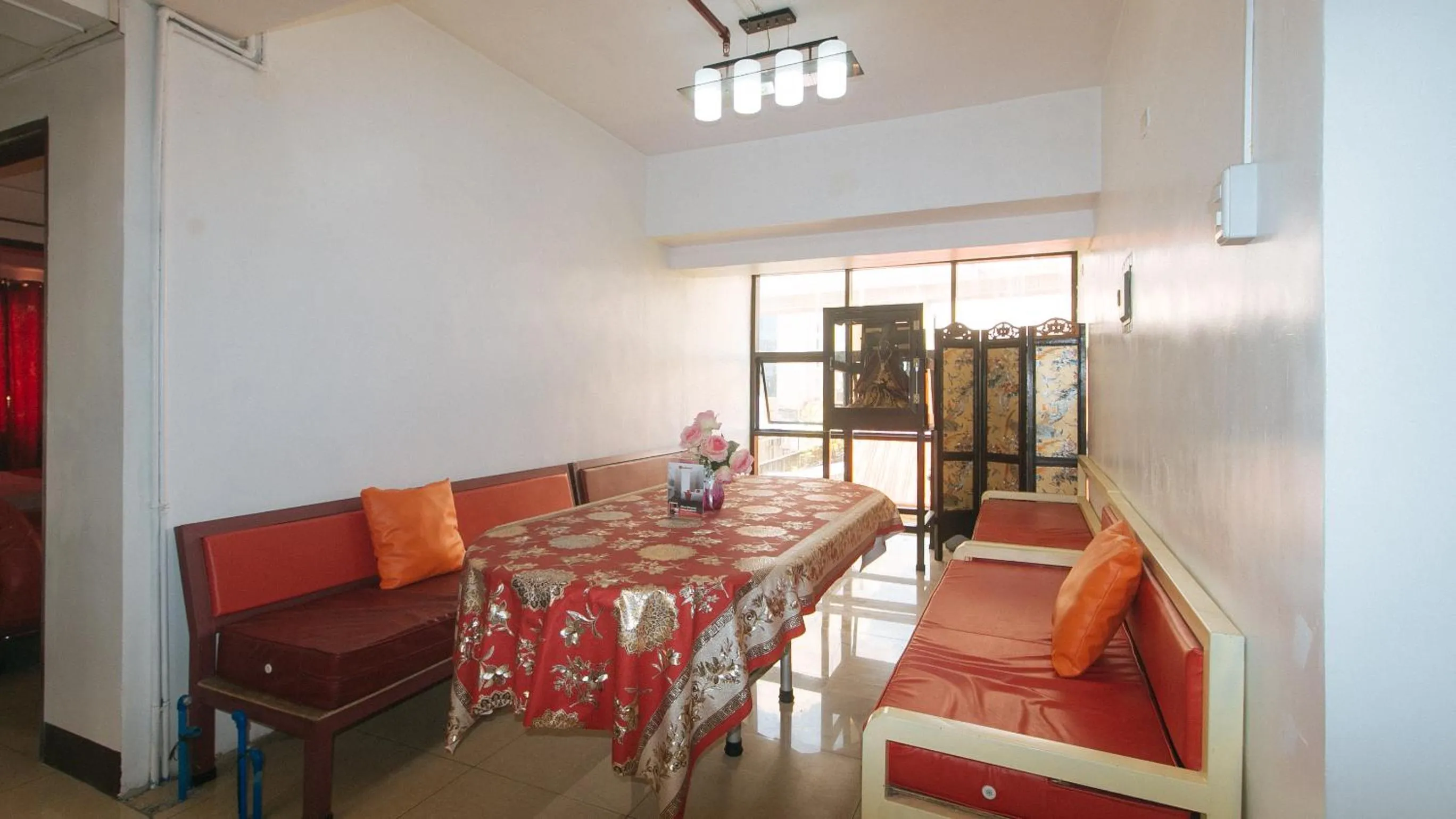 Seating area in RedDoorz near LRT 2 Antipolo Station