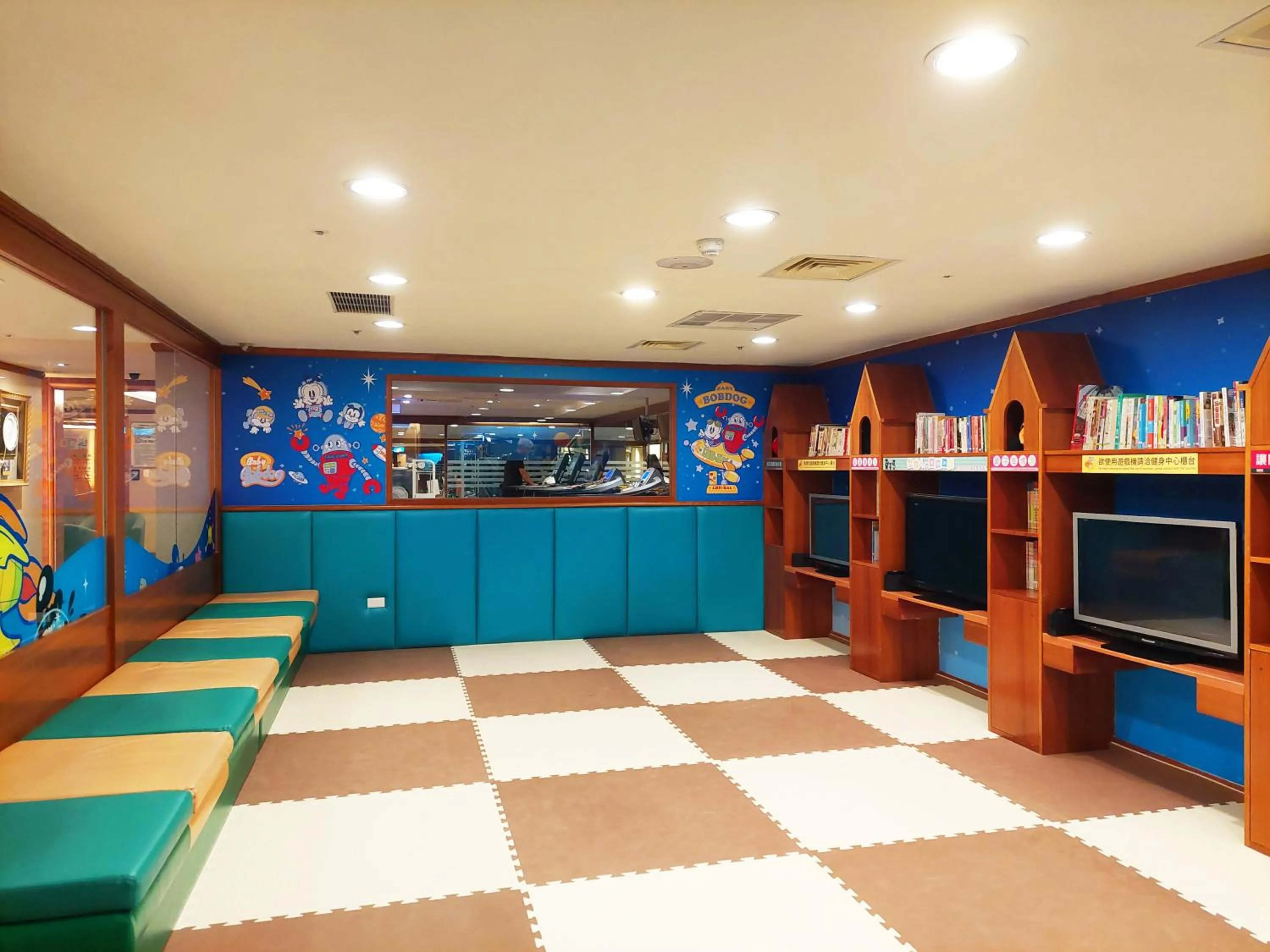 Children play ground in Evergreen Laurel Hotel - Taichung