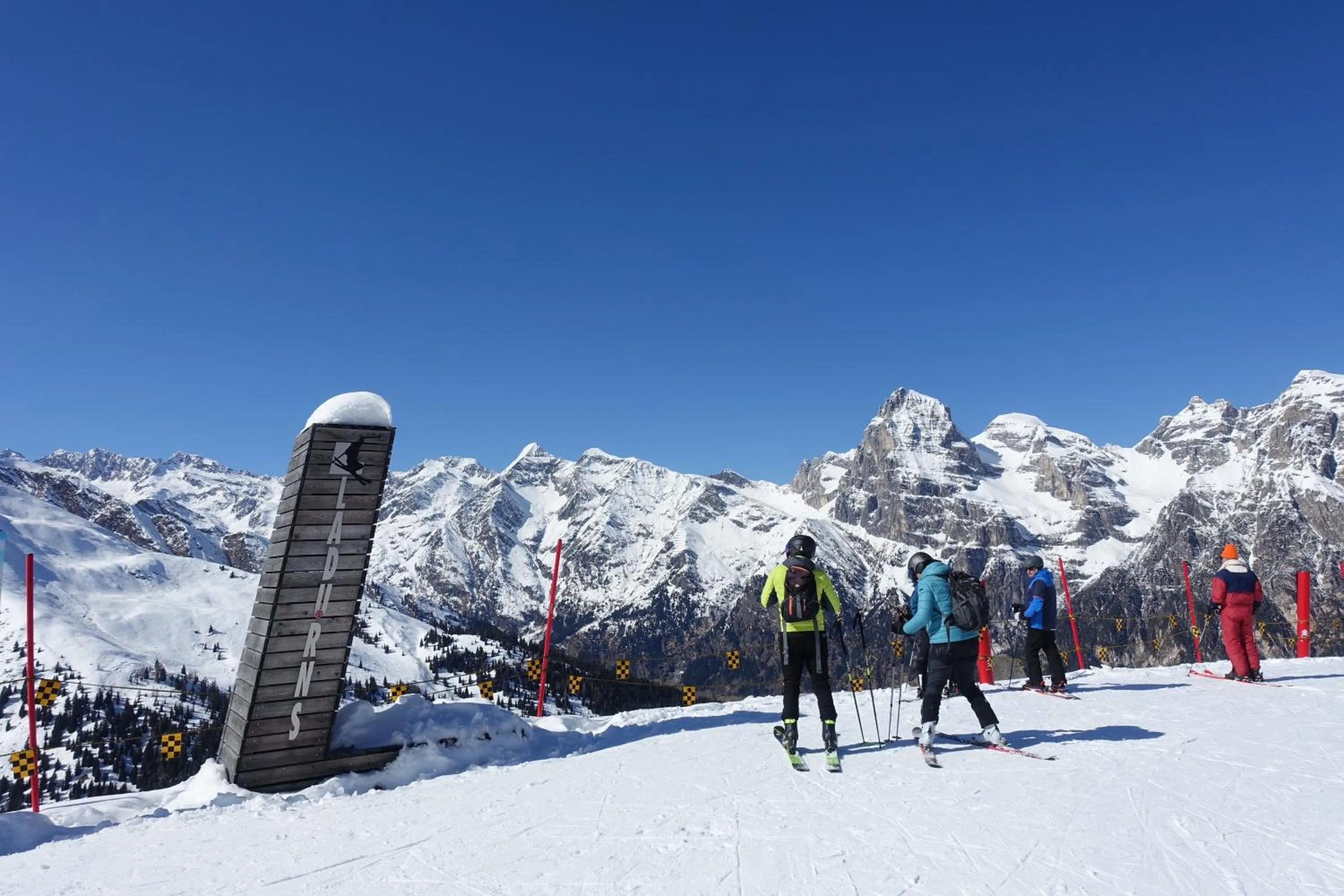 Winter in Residence Zum Theater