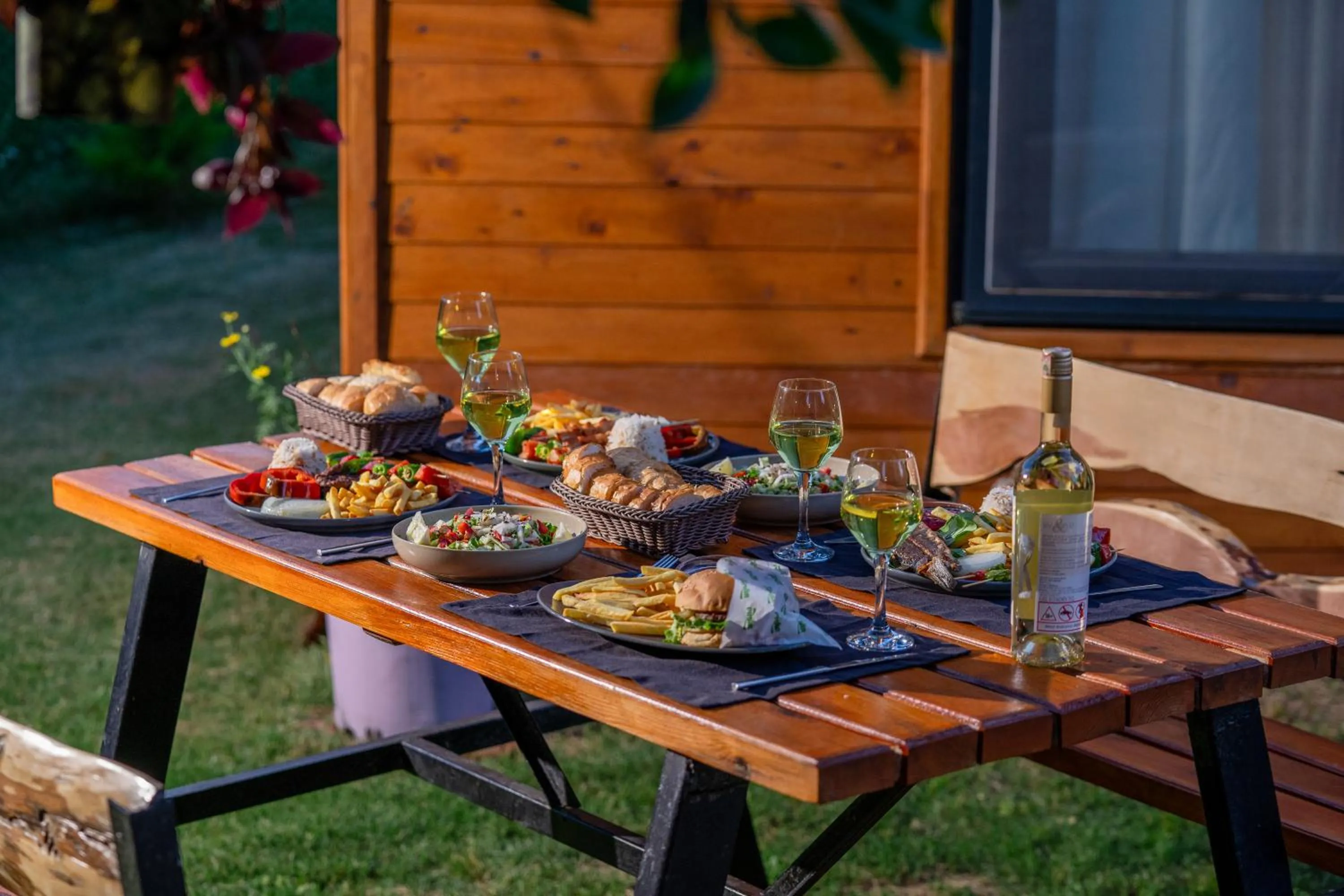 Dinner in Karaöz Sapphire Bungalows