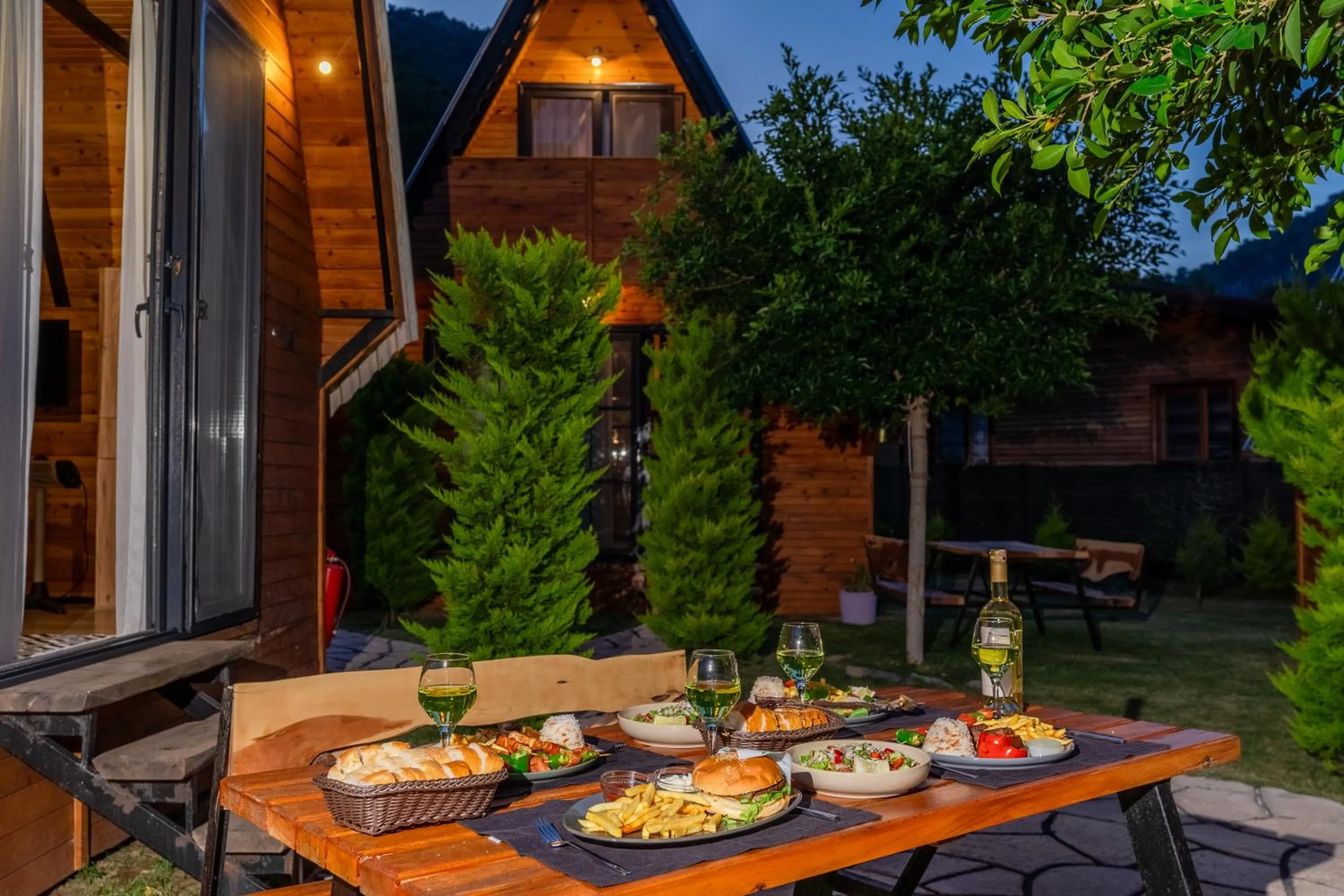 Food in Karaöz Sapphire Bungalows