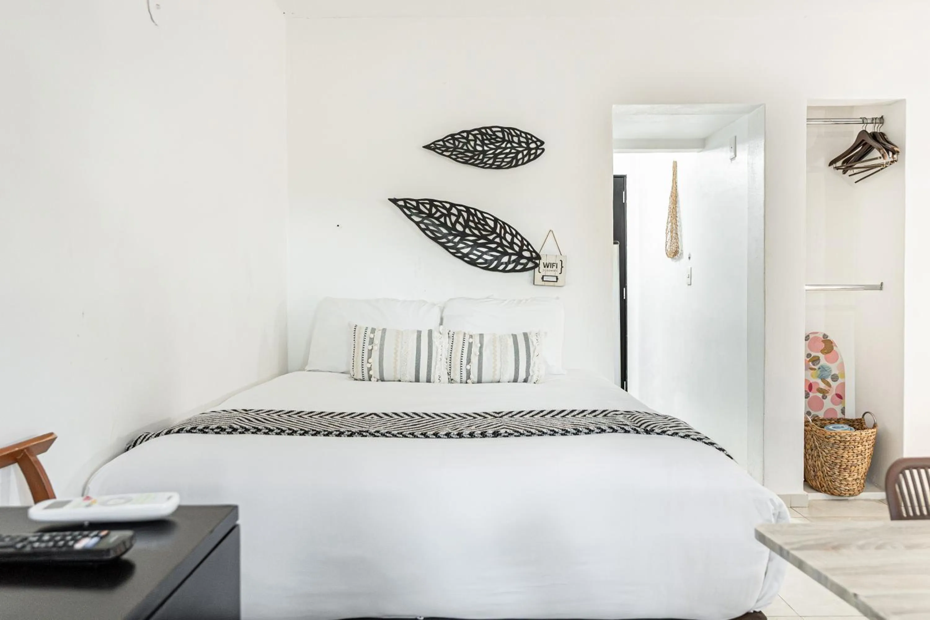 Bed in Sole & Mare by Andiani Travel