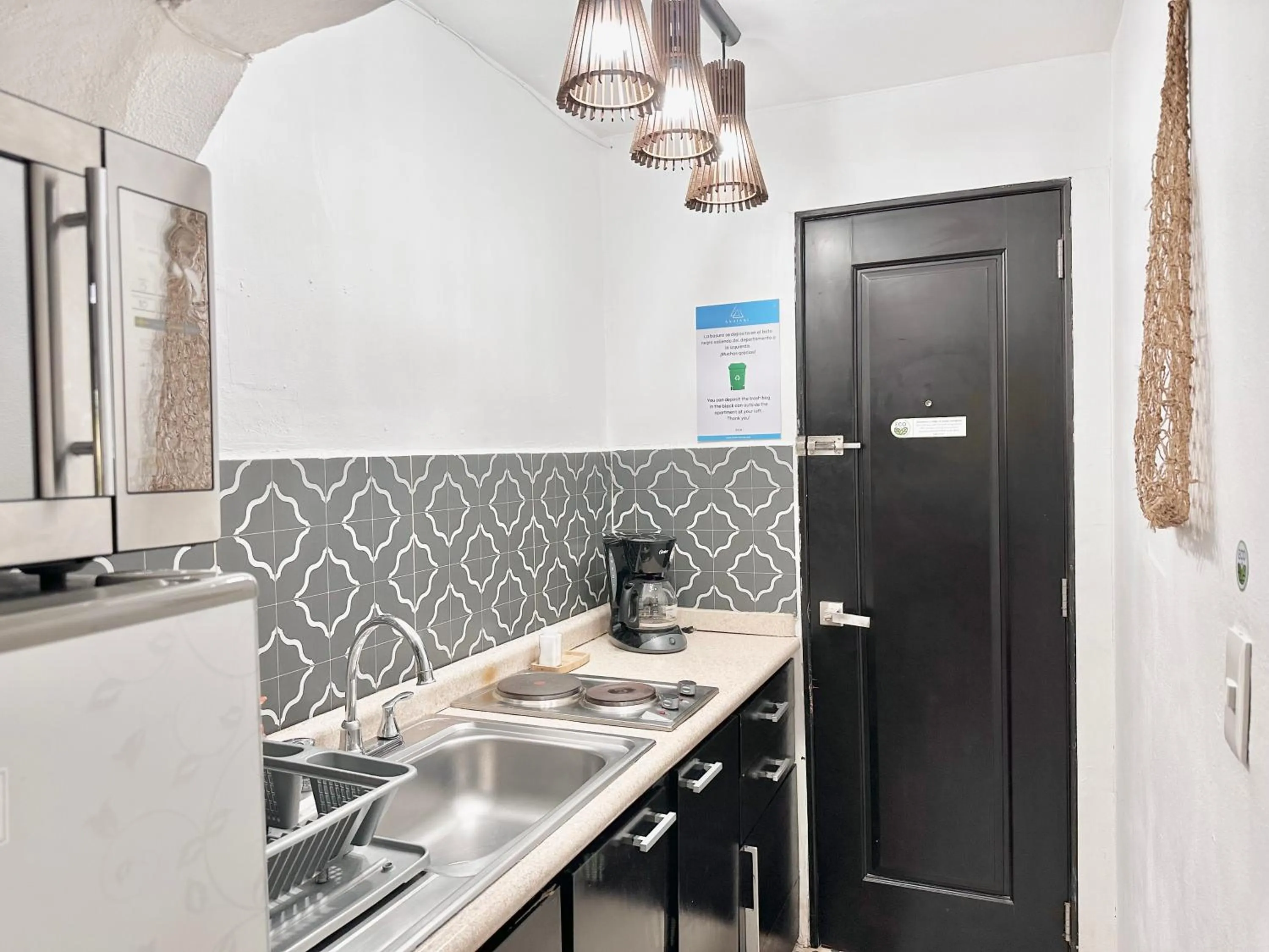 Kitchen or kitchenette in Sole & Mare by Andiani Travel