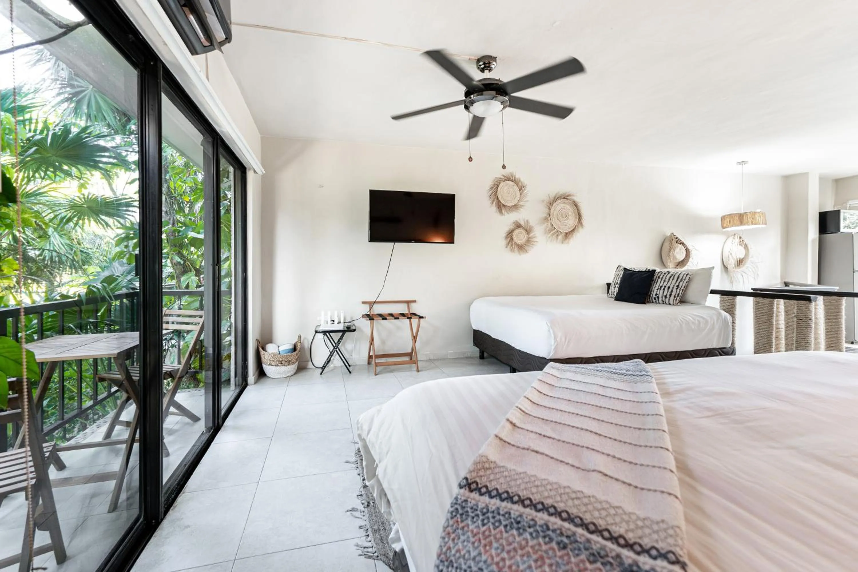 Bed in Sole & Mare by Andiani Travel