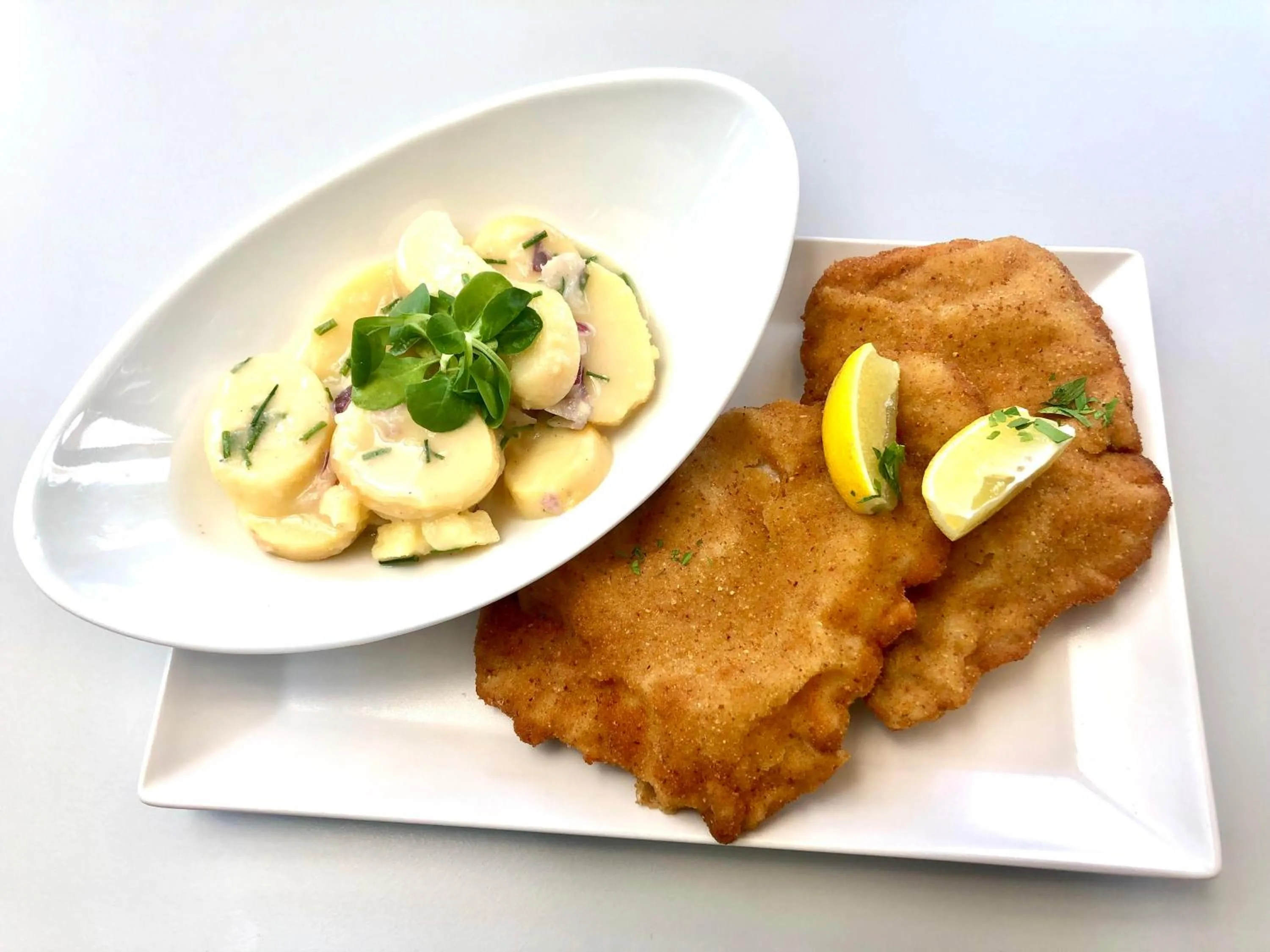 Restaurant/places to eat in Hét Vezér Apartmanhotel