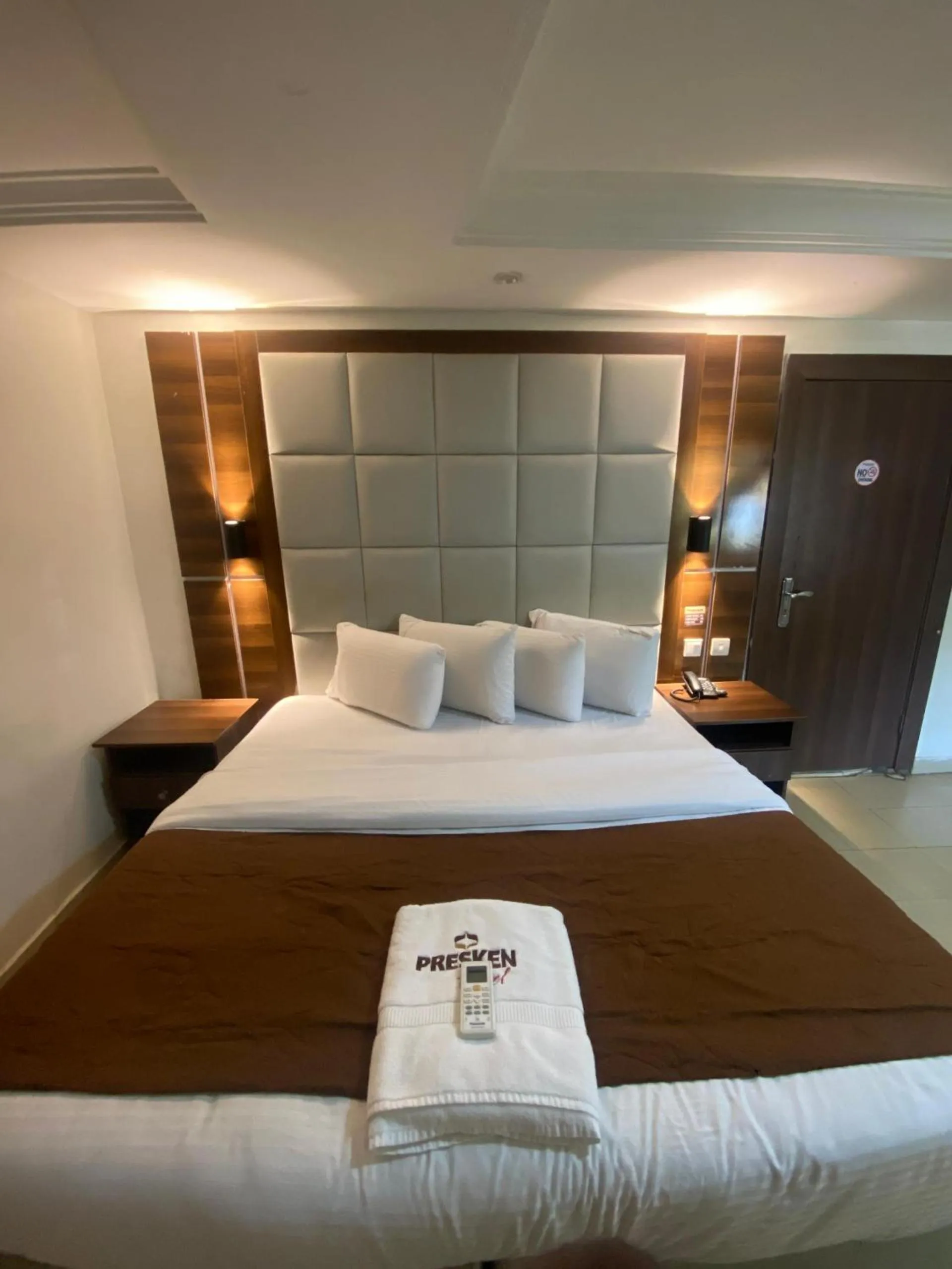 Bed in Presken Hotel Alade, Ikeja