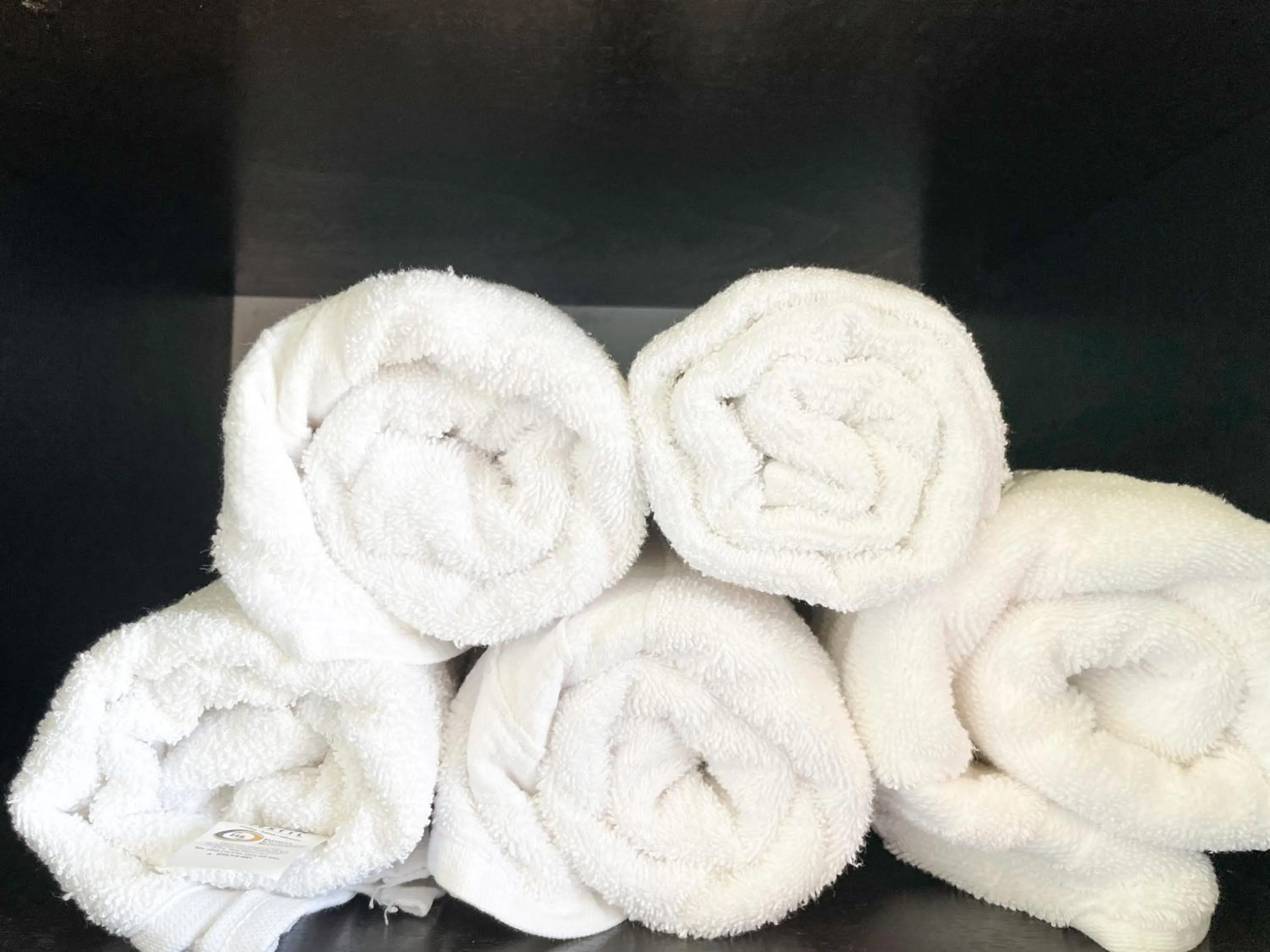 towels in Dreams Lagoon by Andiani Travel