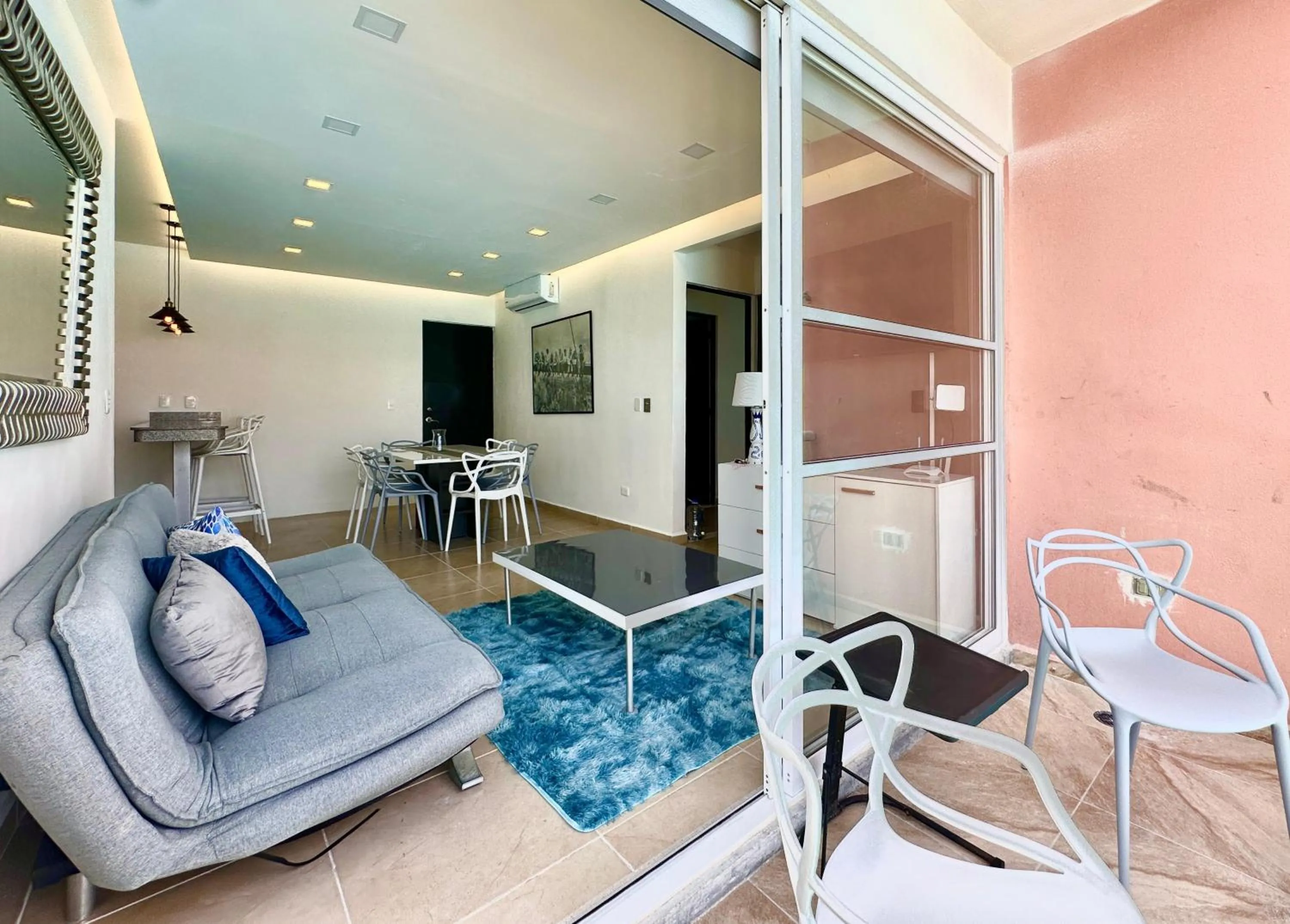 Balcony/Terrace in Dreams Lagoon by Andiani Travel