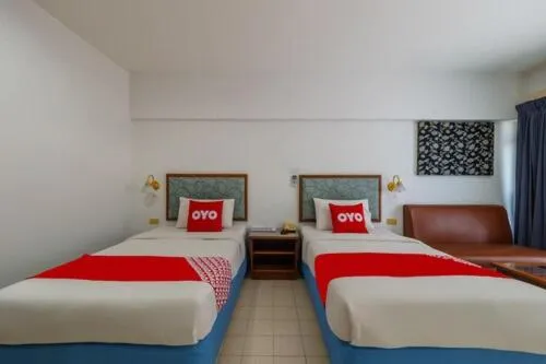 Bed in L.A. Tower Hotel