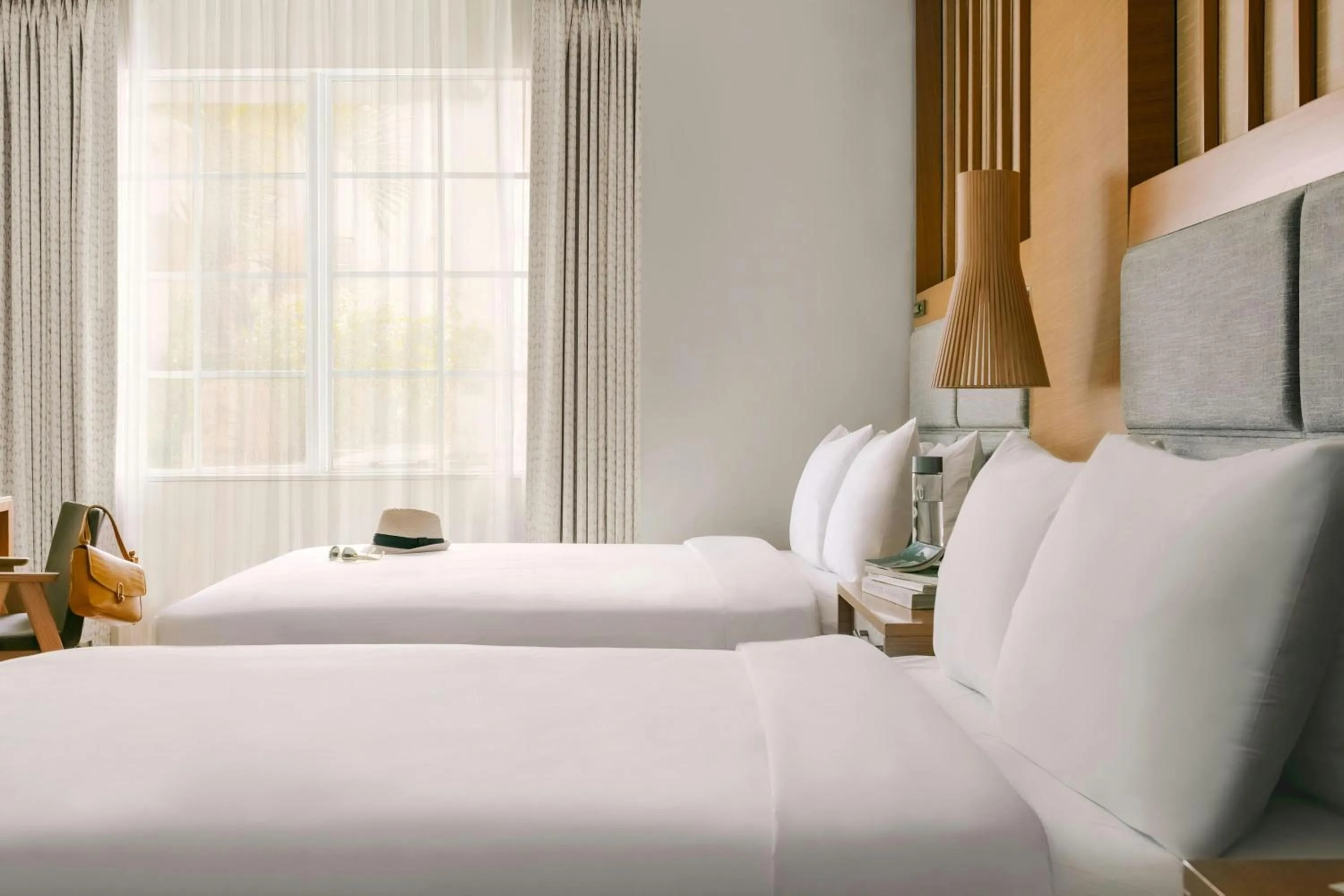 Bedroom, Bed in The Abbey Hotel Miami Beach, Sonder by Marriott Bonvoy