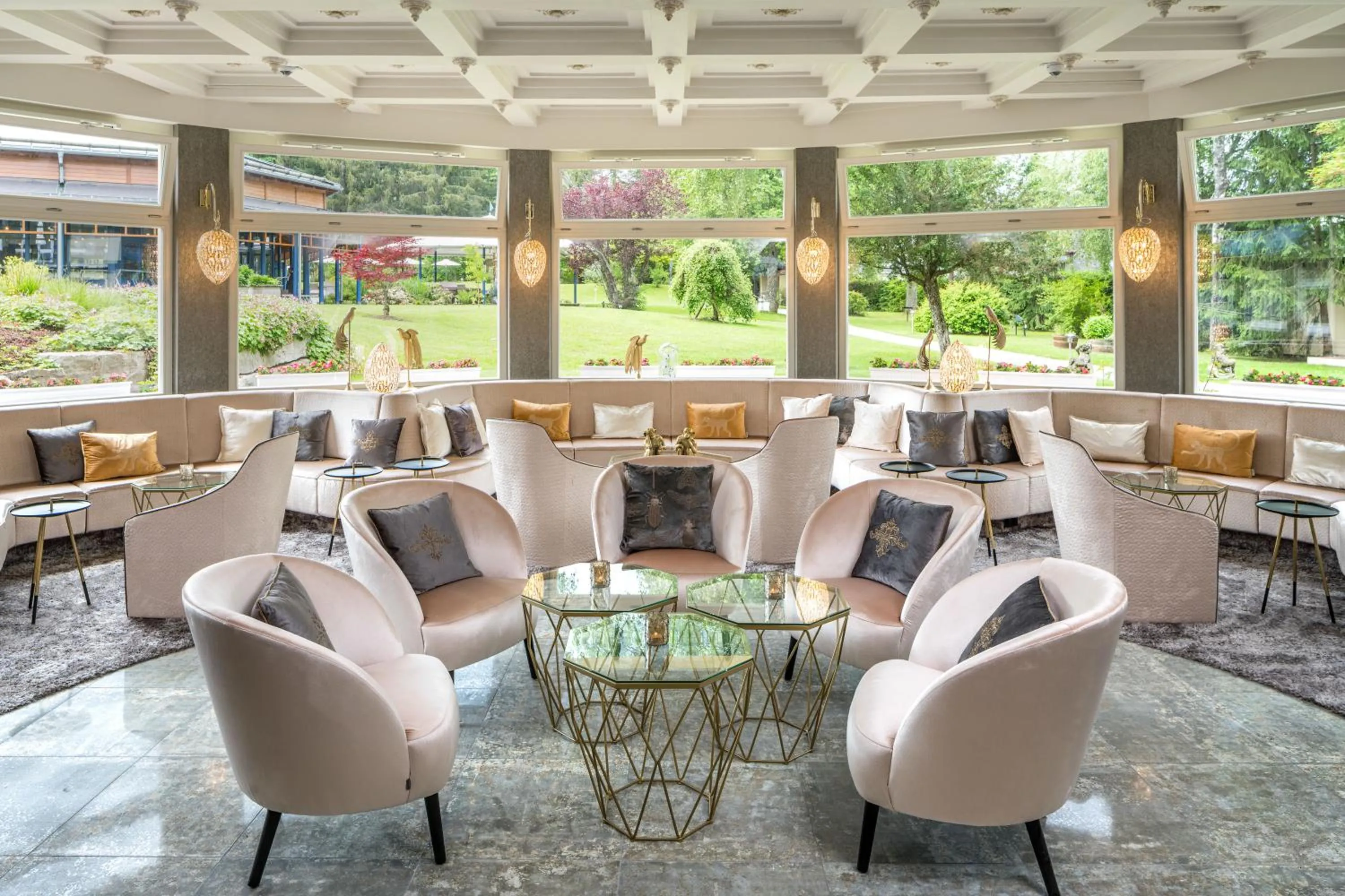 Lobby or reception in Parkhotel Adler