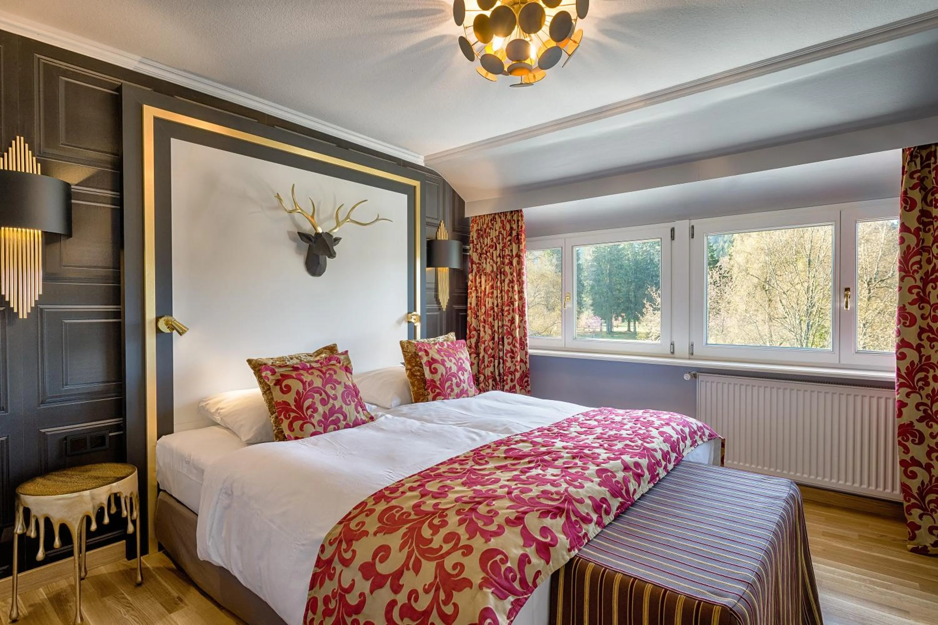 Bed in Parkhotel Adler