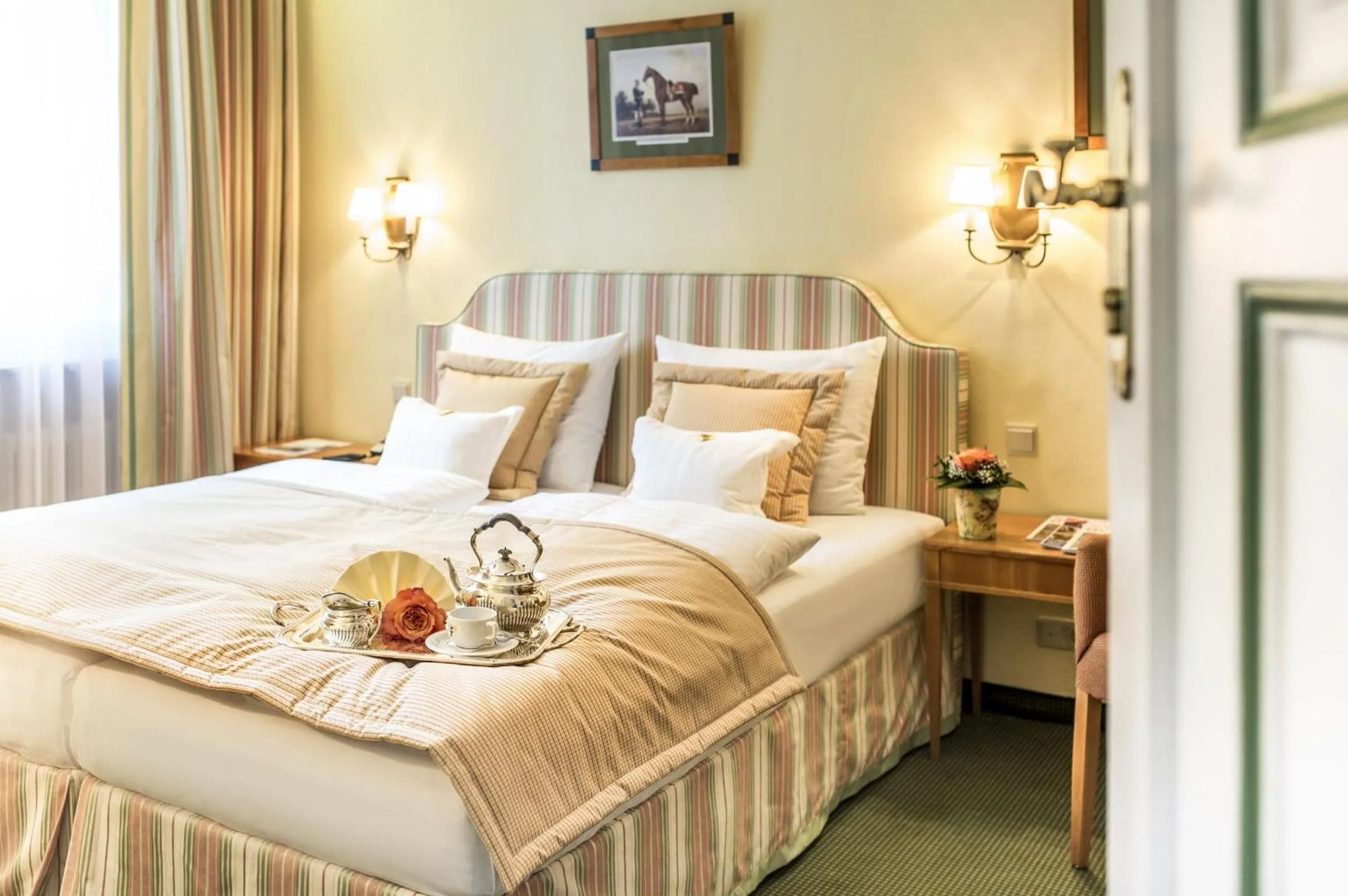 Bed in Romantik Hotel zur Post