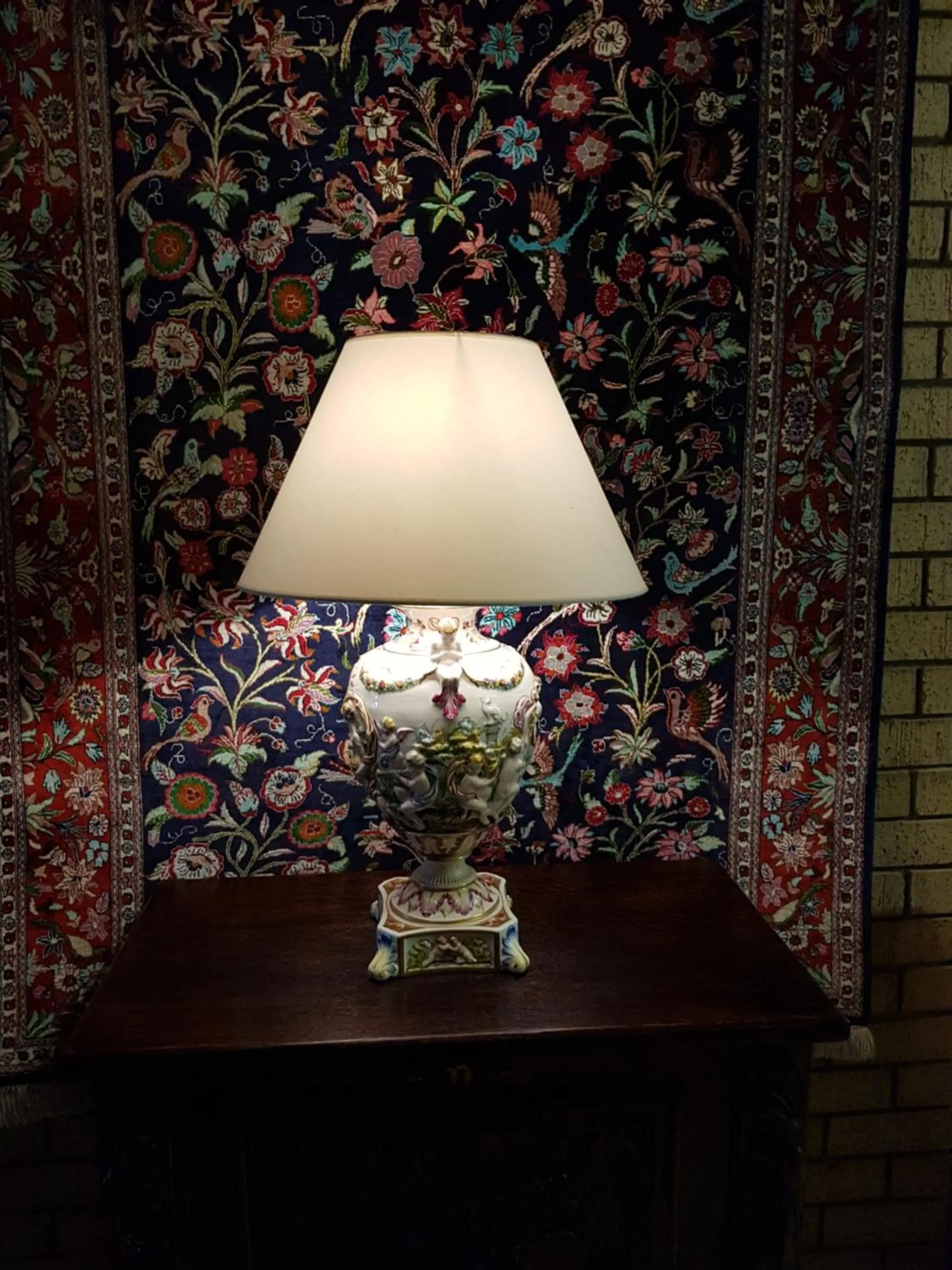 Decorative detail in Mountain View Country Estate