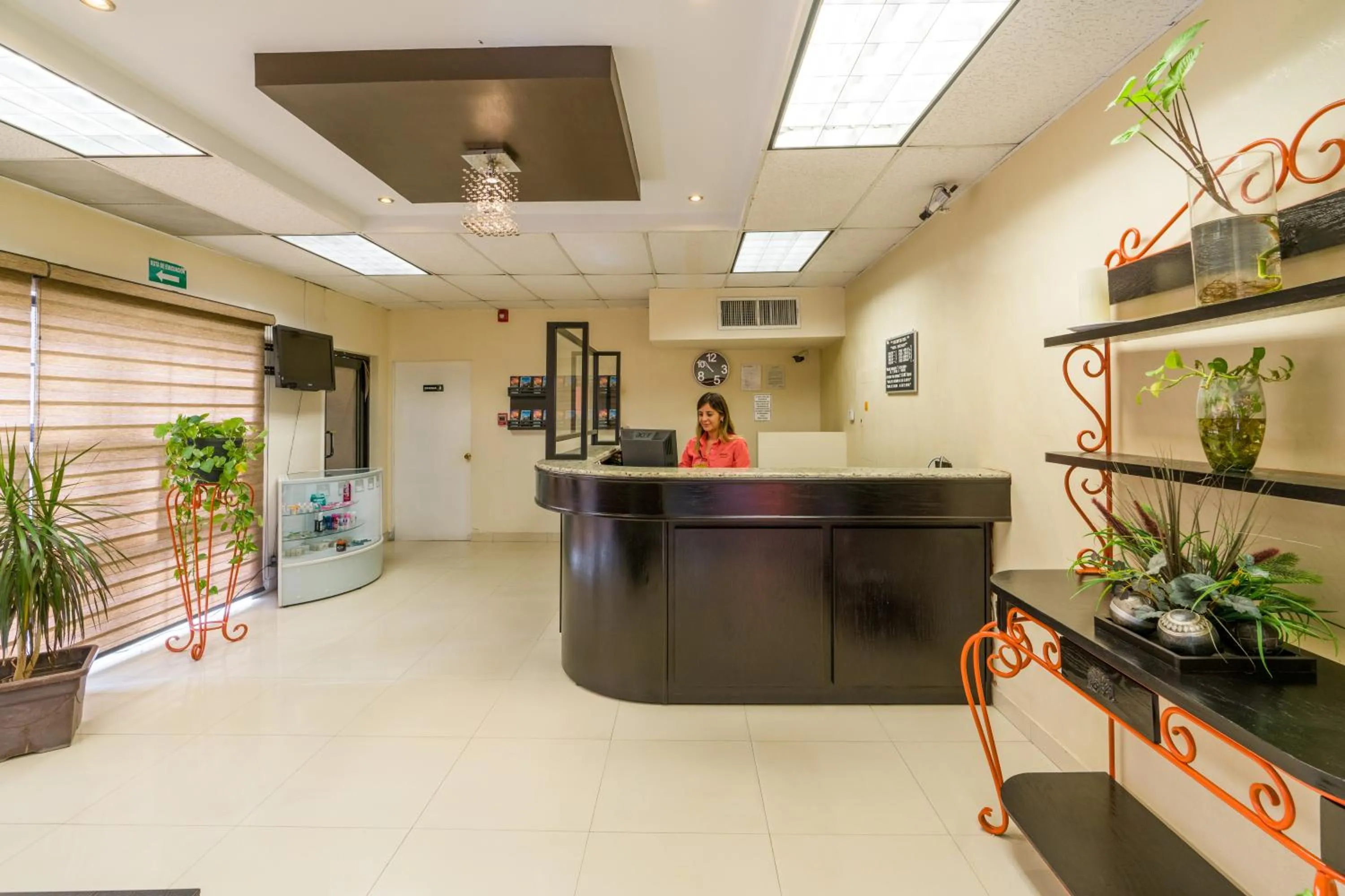 Lobby or reception in Hotel Sntenario