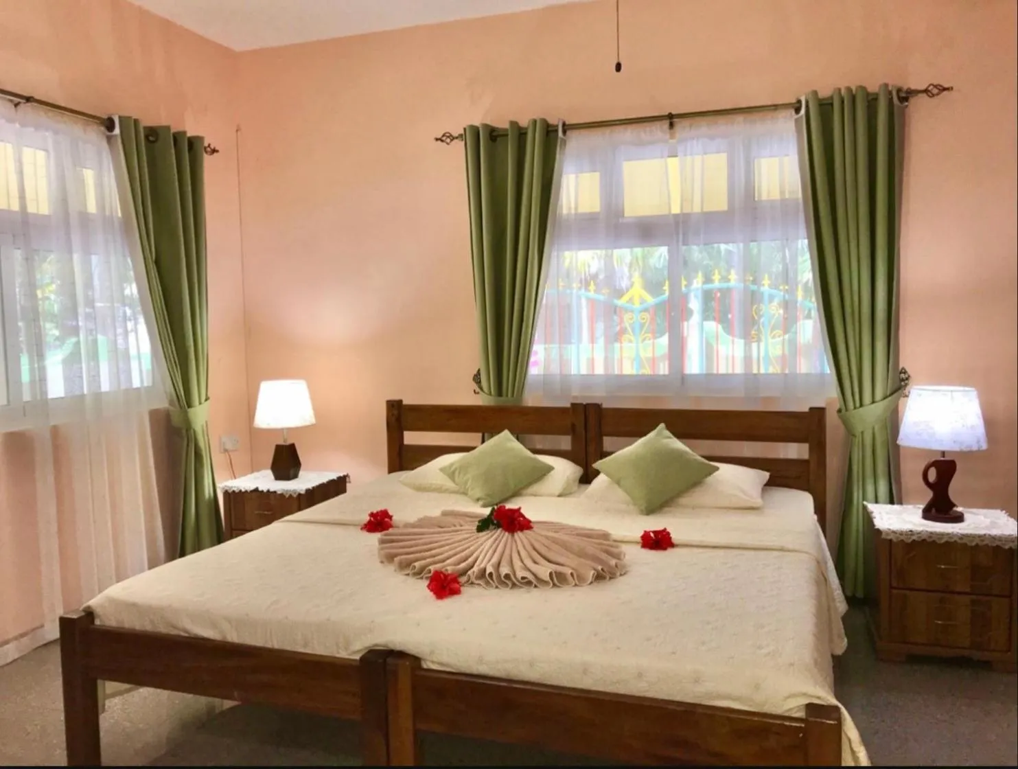 Bedroom, Bed in Villa Bananier