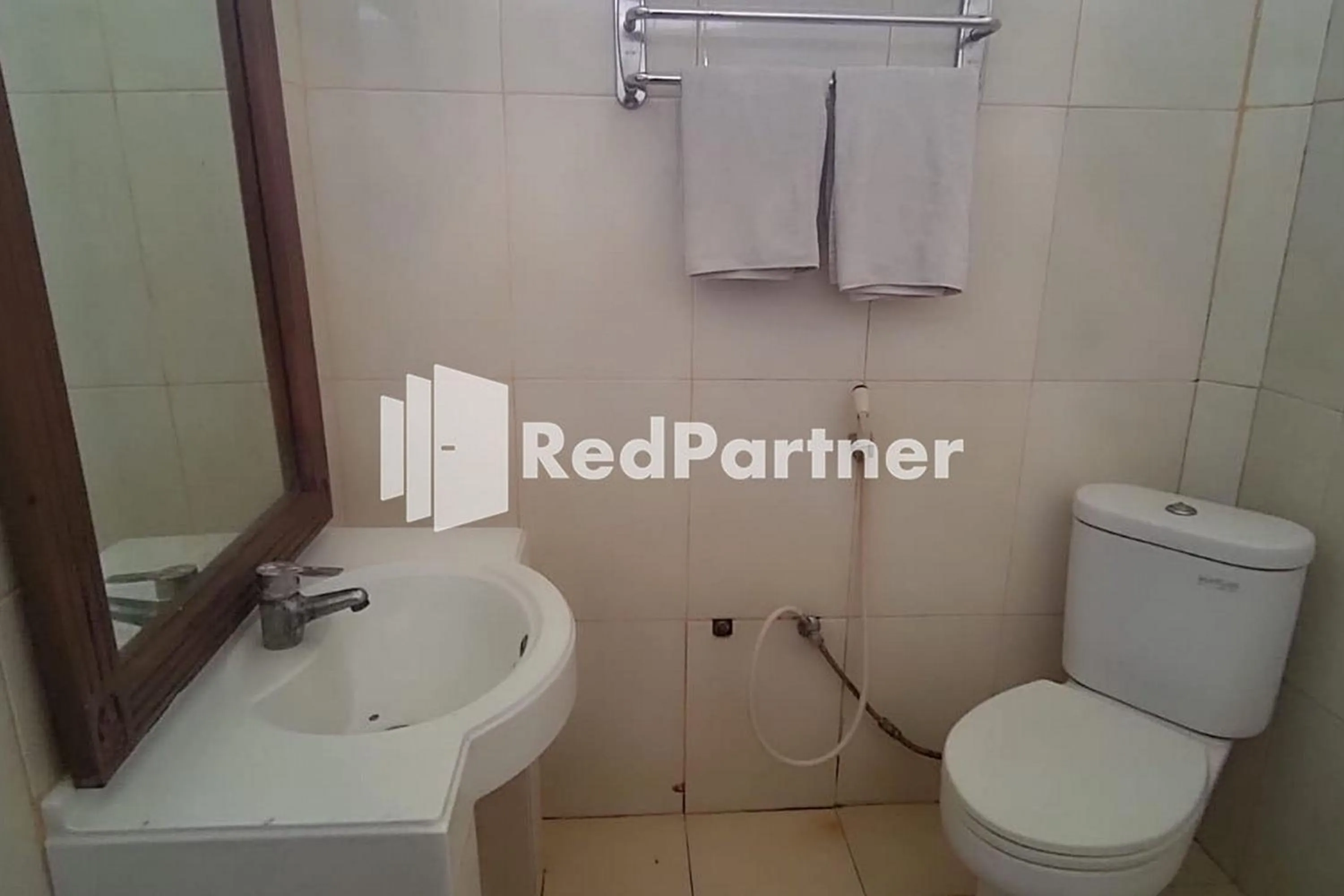 Bathroom in Hotel Abna Sangatta Mitra RedDoorz