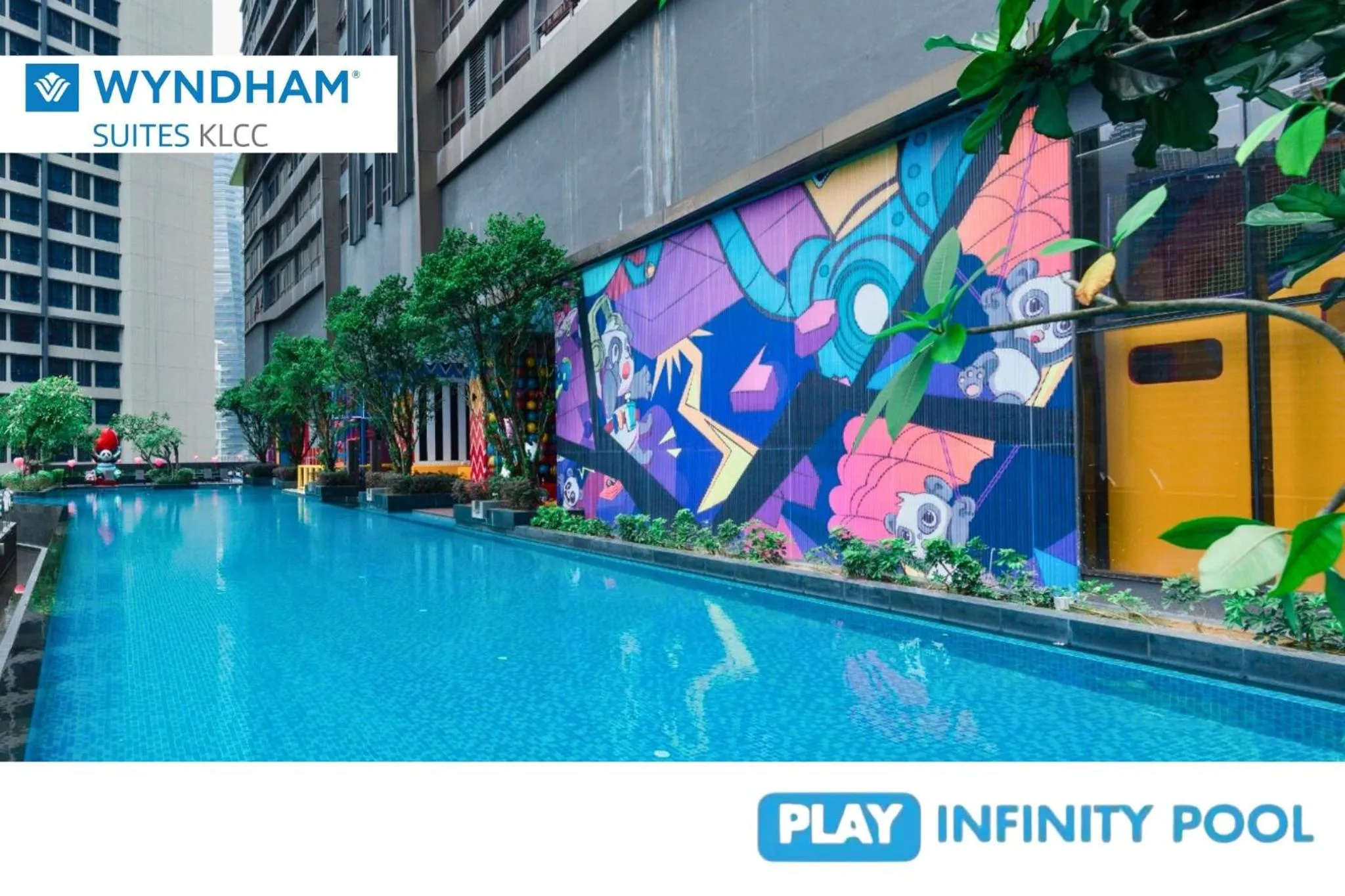 Swimming pool in Wyndham Suites KLCC