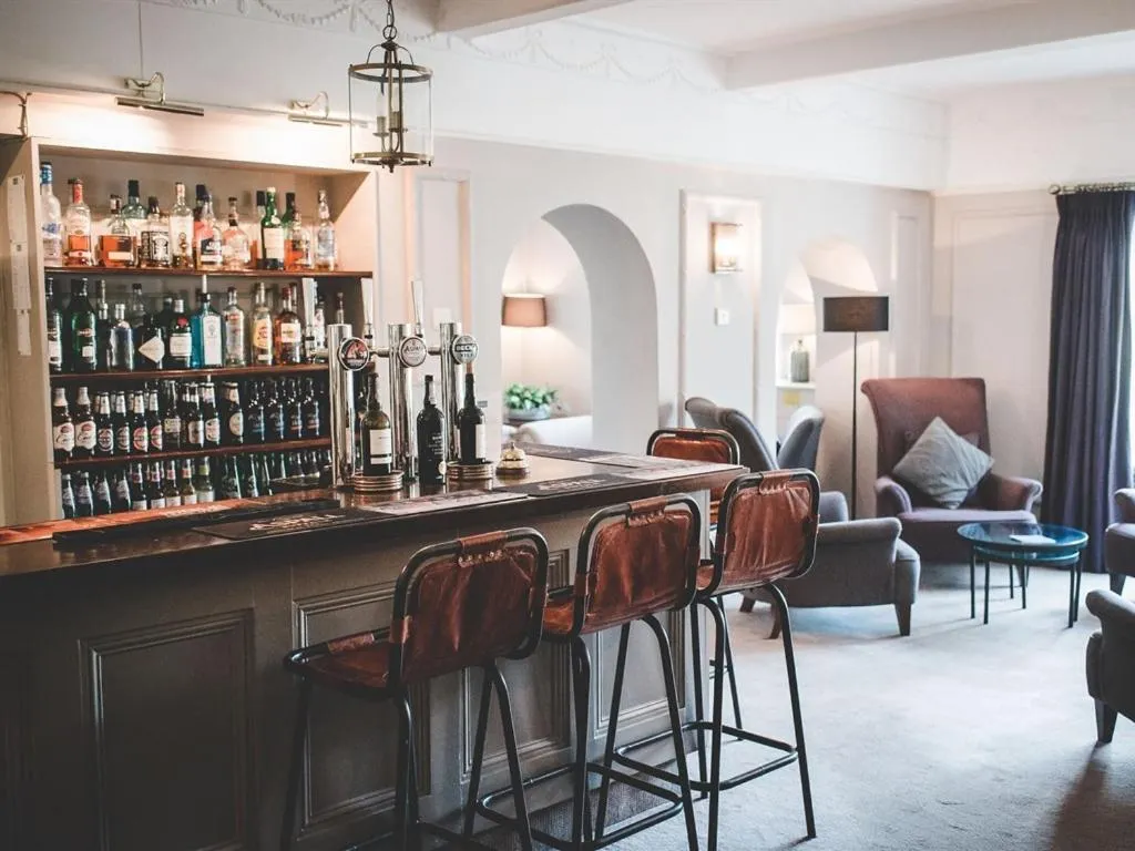 Lounge or bar in The Norfolk Mead Hotel