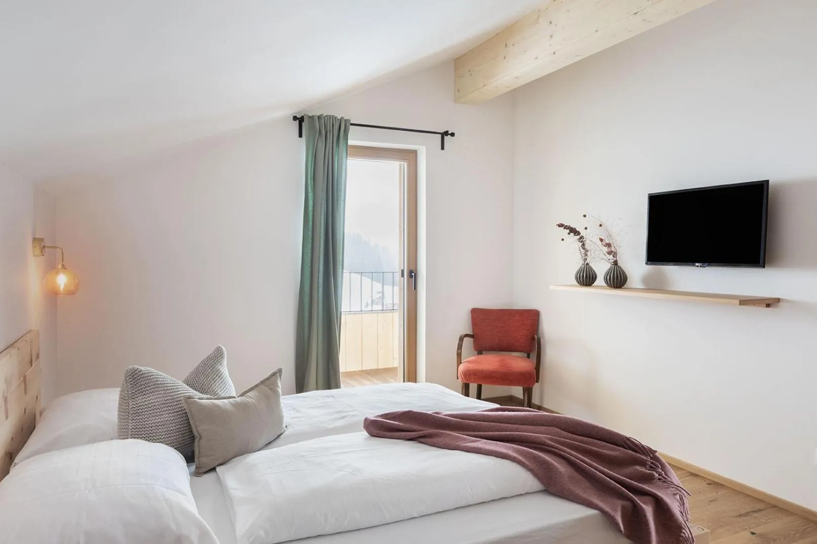 Bed in Holzhackerin - the charming Haus am Berg