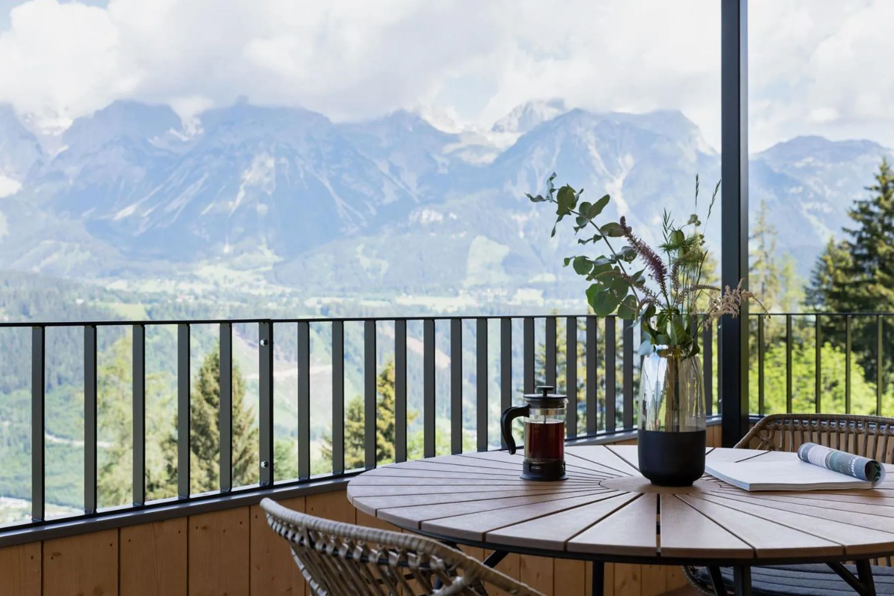 Balcony/Terrace in Holzhackerin - the charming Haus am Berg