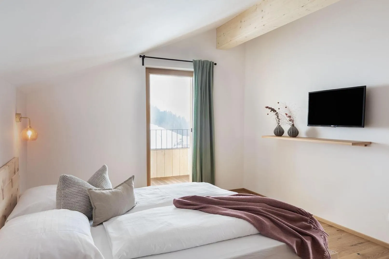 Bed in Holzhackerin - the charming Haus am Berg