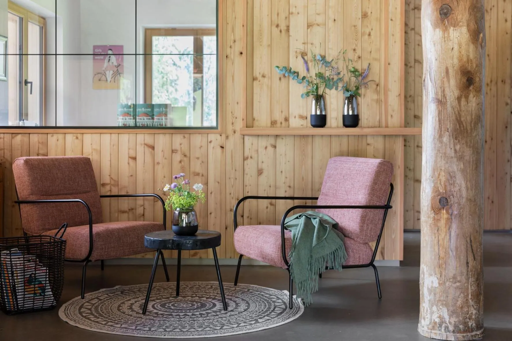 Seating area in Holzhackerin - the charming Haus am Berg