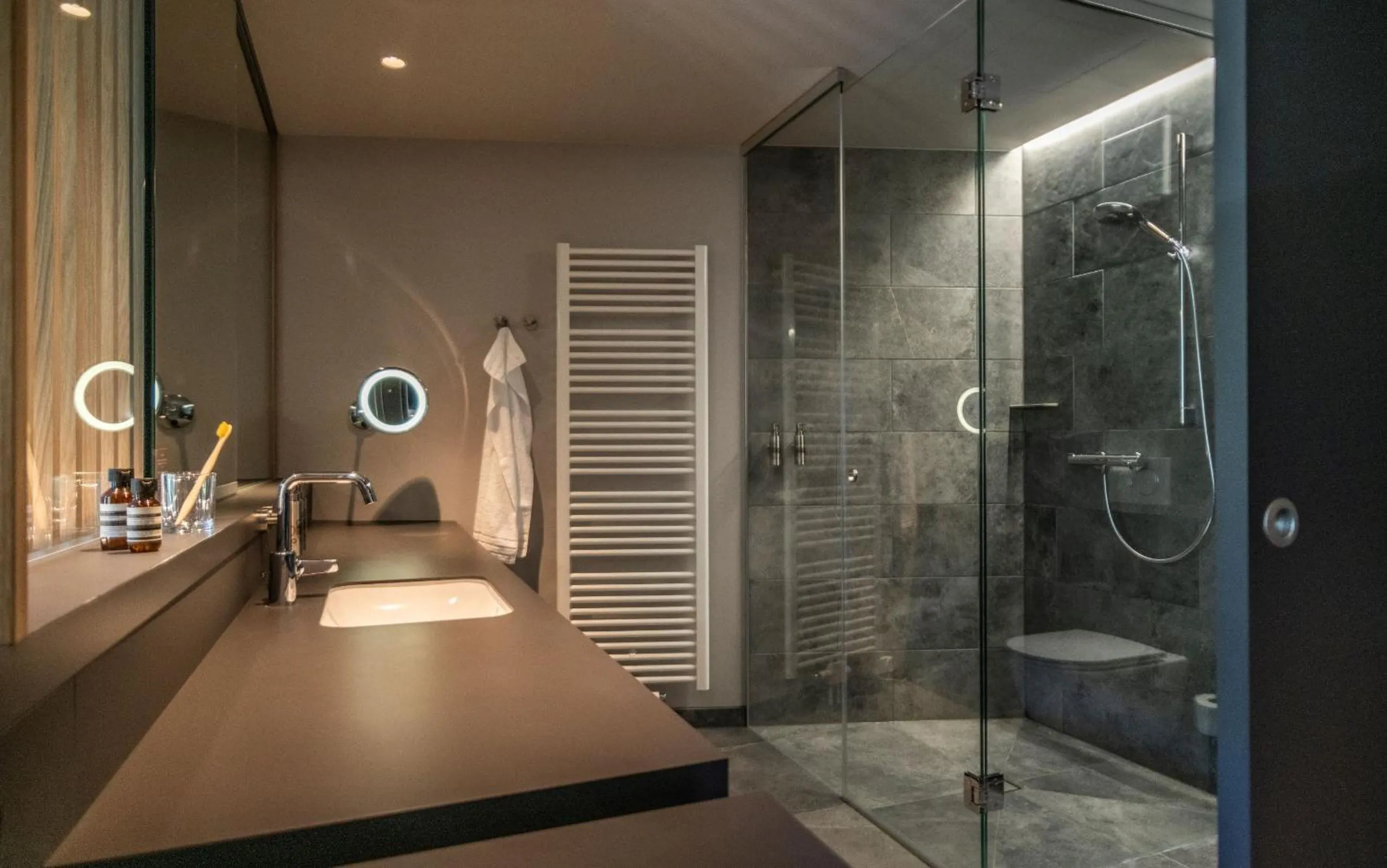 Bathroom in Emser ThermenHotel