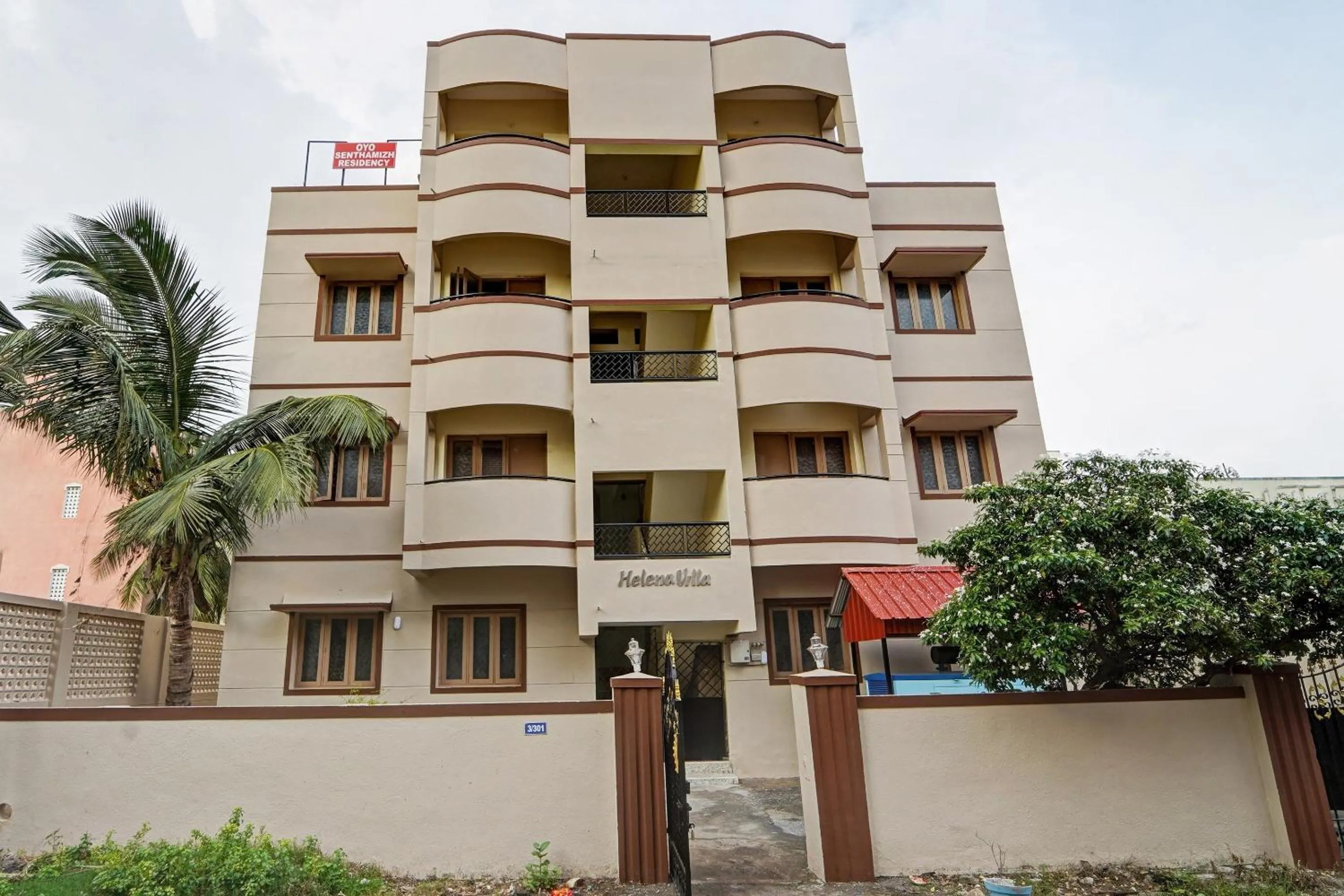 Facade/entrance in Collection O Senthamizh Residency