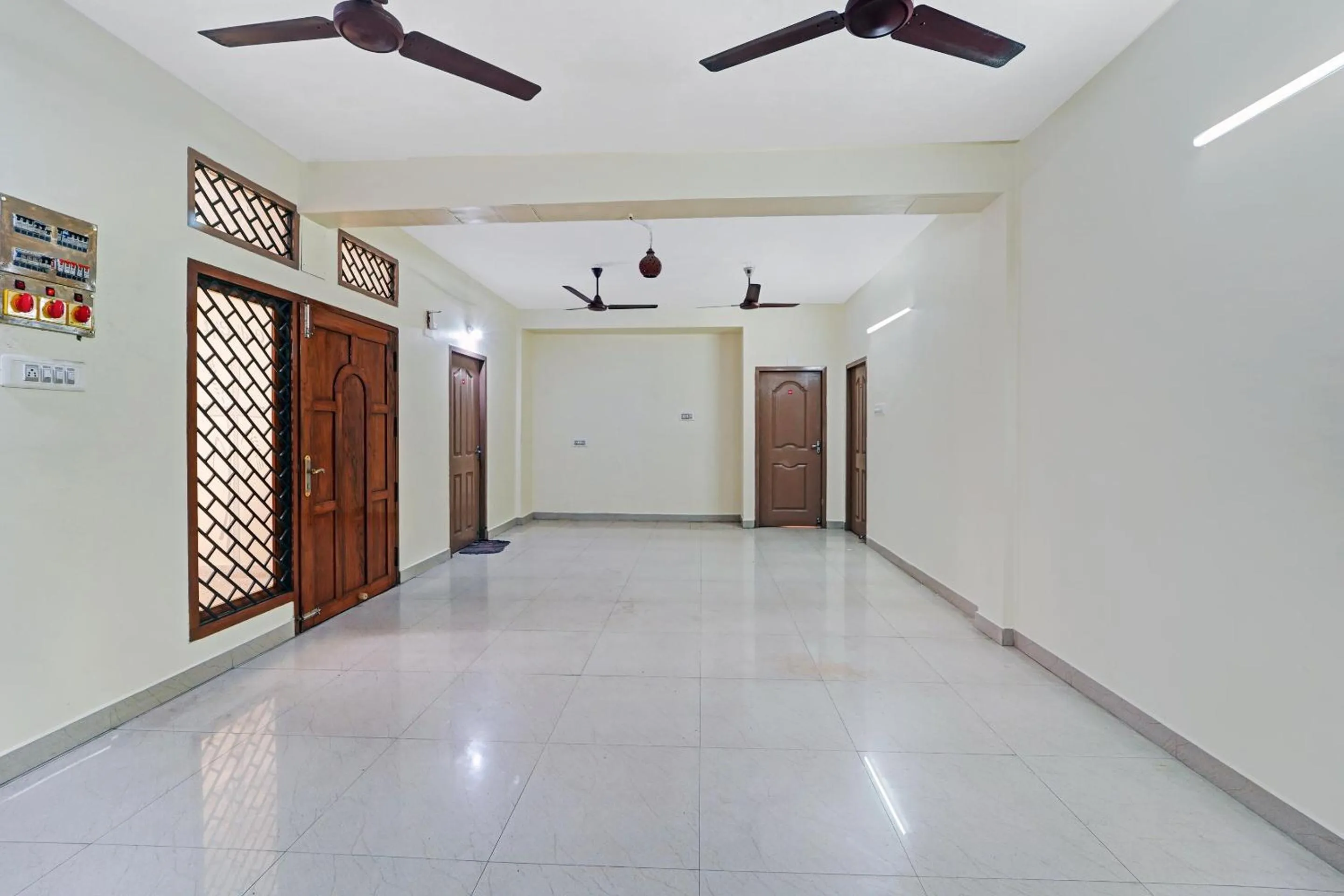 Lobby or reception in Collection O Senthamizh Residency