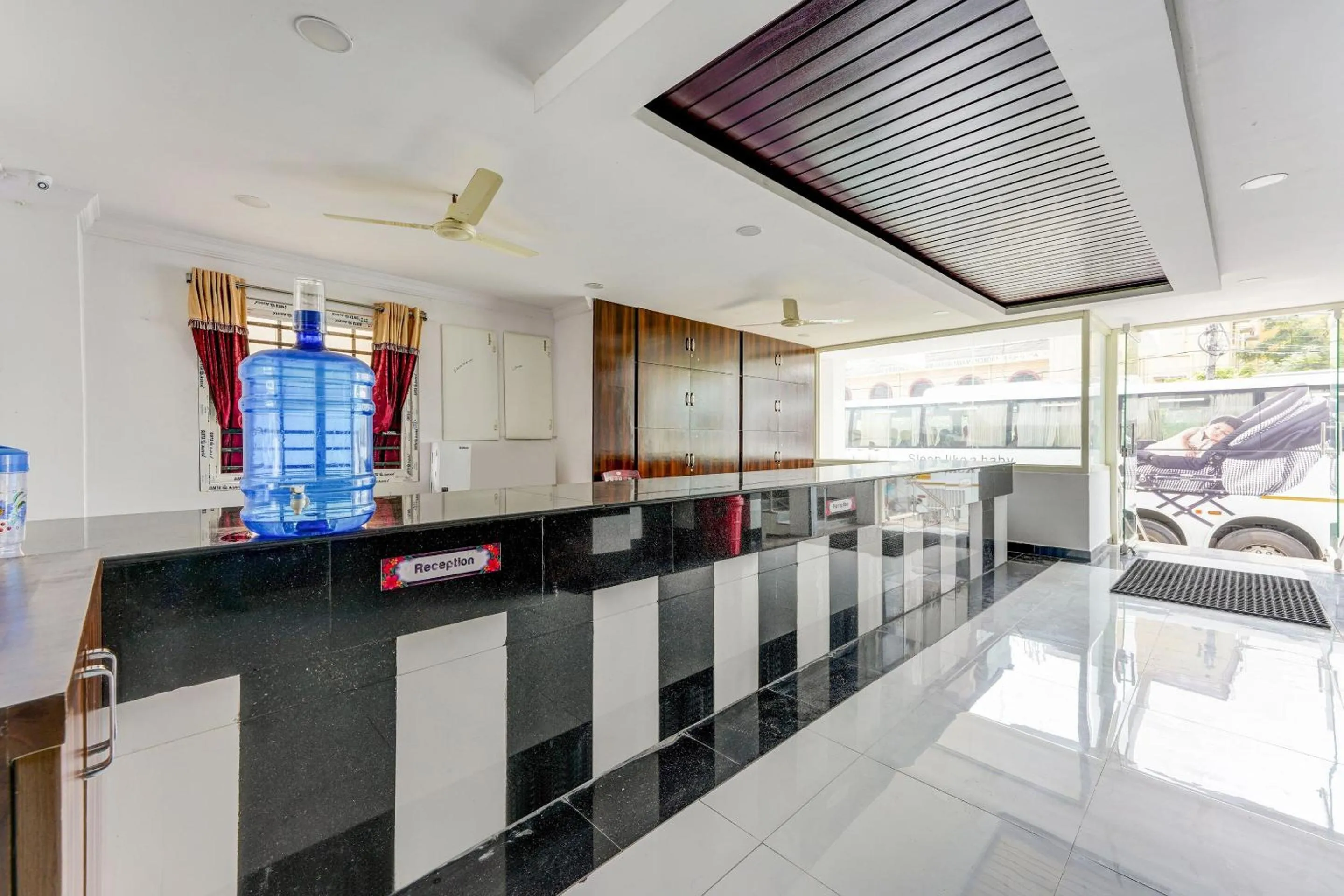Lobby or reception in Collection O Srinivasa Residency